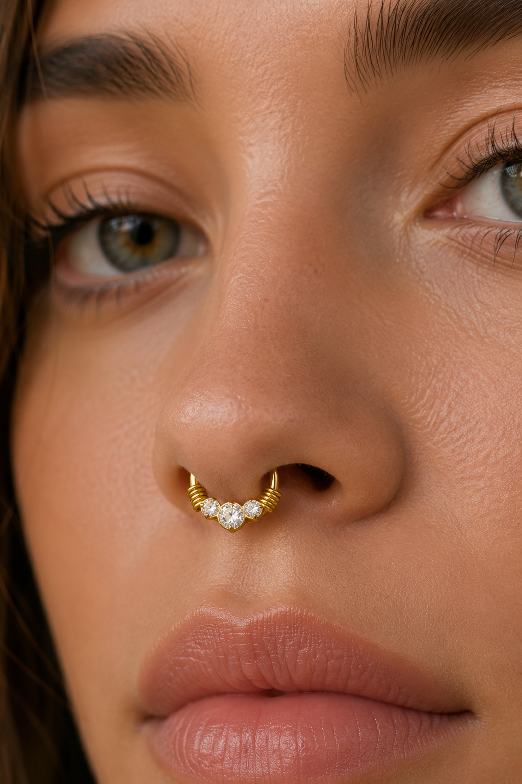 Titanium 11.5mm Clear CZ Cluster Single Septum Cartilage Piercing Clicker in Gold & Silver | Findings-00309 Findings-00310