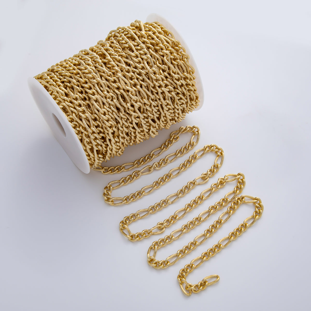 16K Gold Filled 10mm x 7mm Teardrop Figaro Unfinished Chain by Yard | Roll-1769
