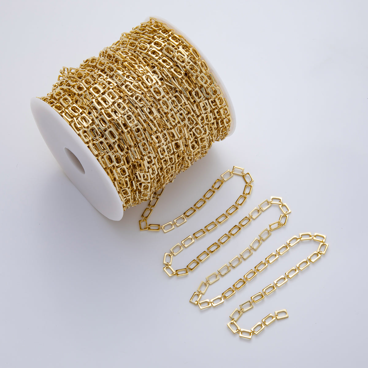 18K Gold Filled 6.5mm x 9mm Rectangular Cable Link Unfinished Chain by Yard | Roll-1779