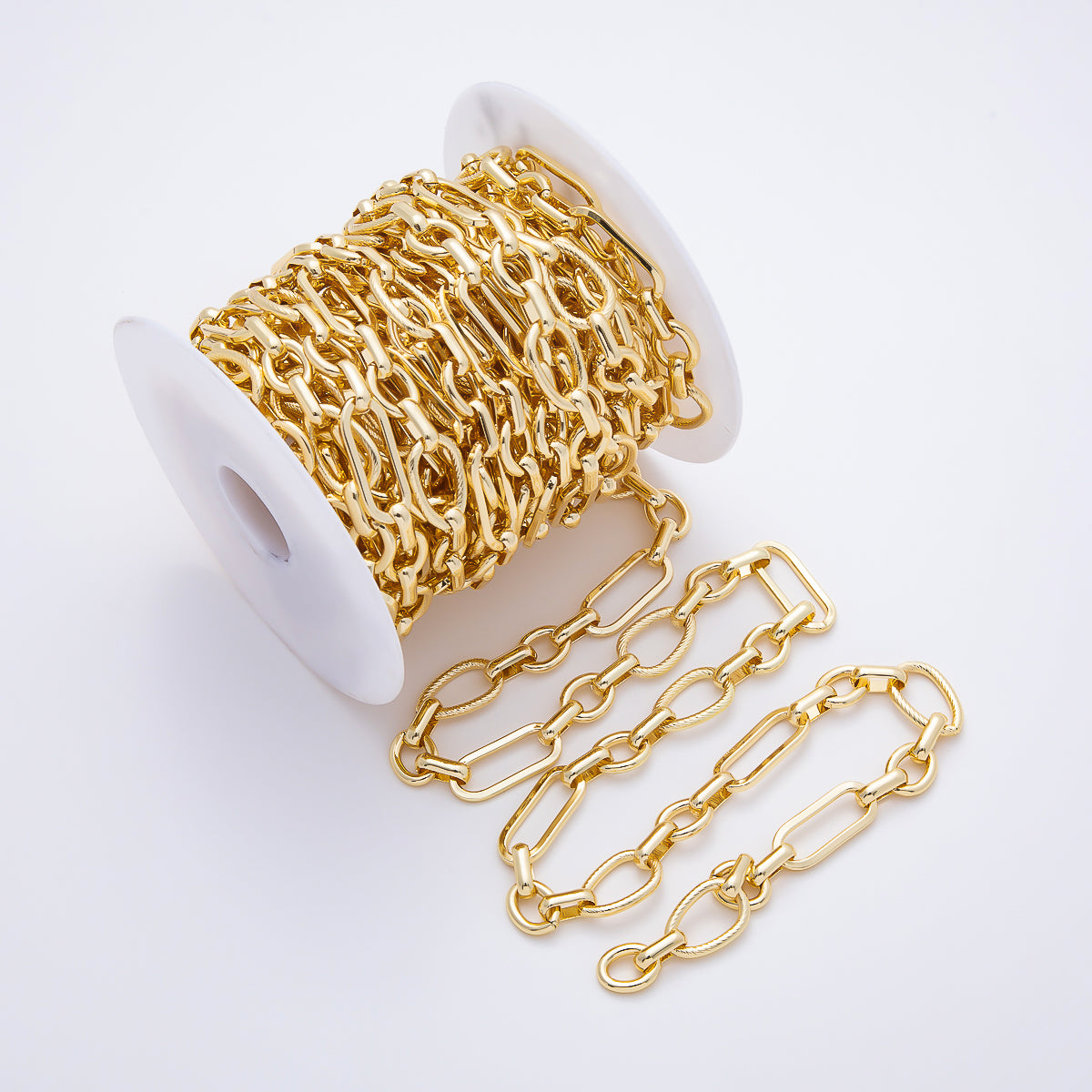 PVD Gold Stainless Steel 25mm Ribbed Paperclip Geometric Link Unfinished Chain by Yard | Roll-01886