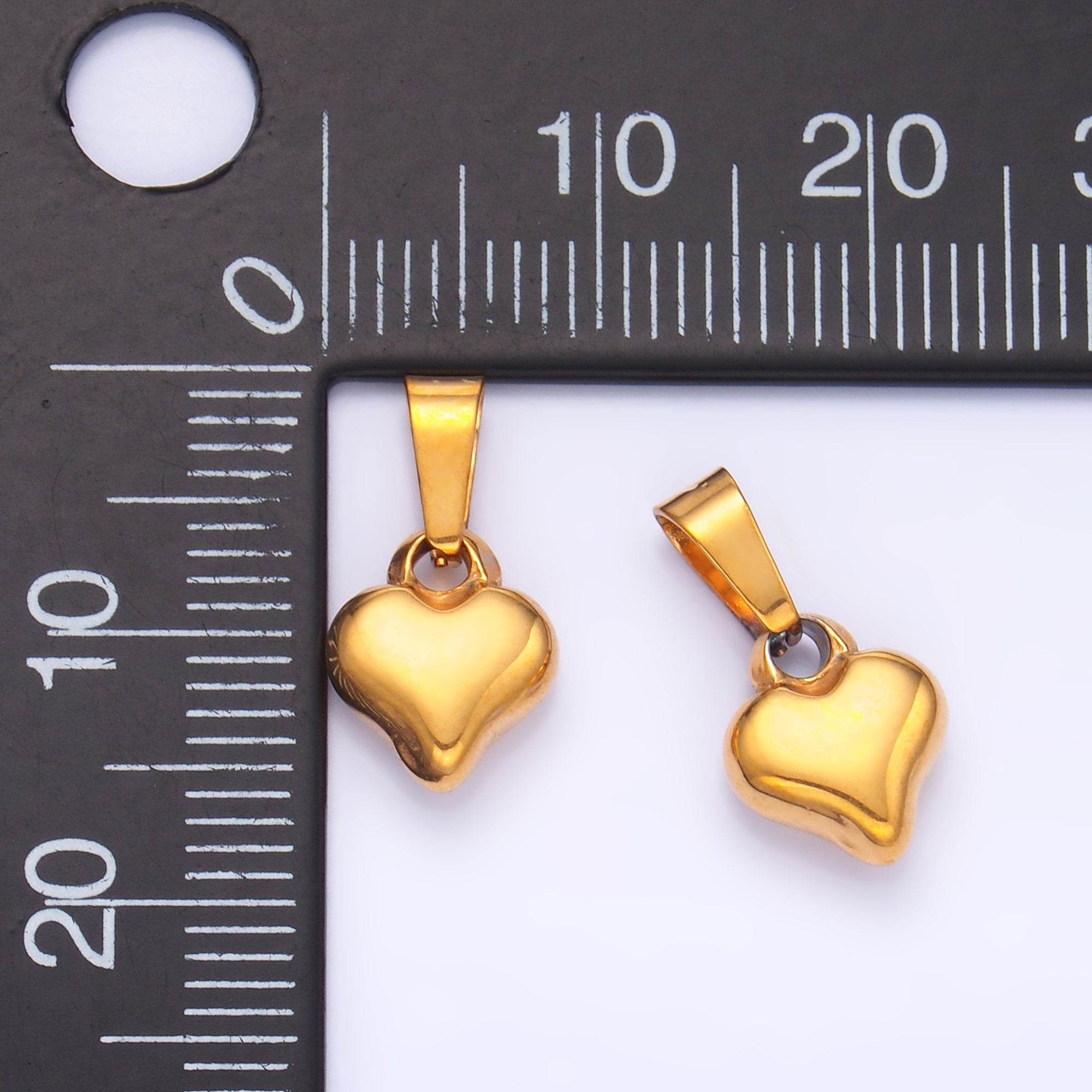 Stainless Steel Minimalist Chubby Heart Mini Charm | P1554