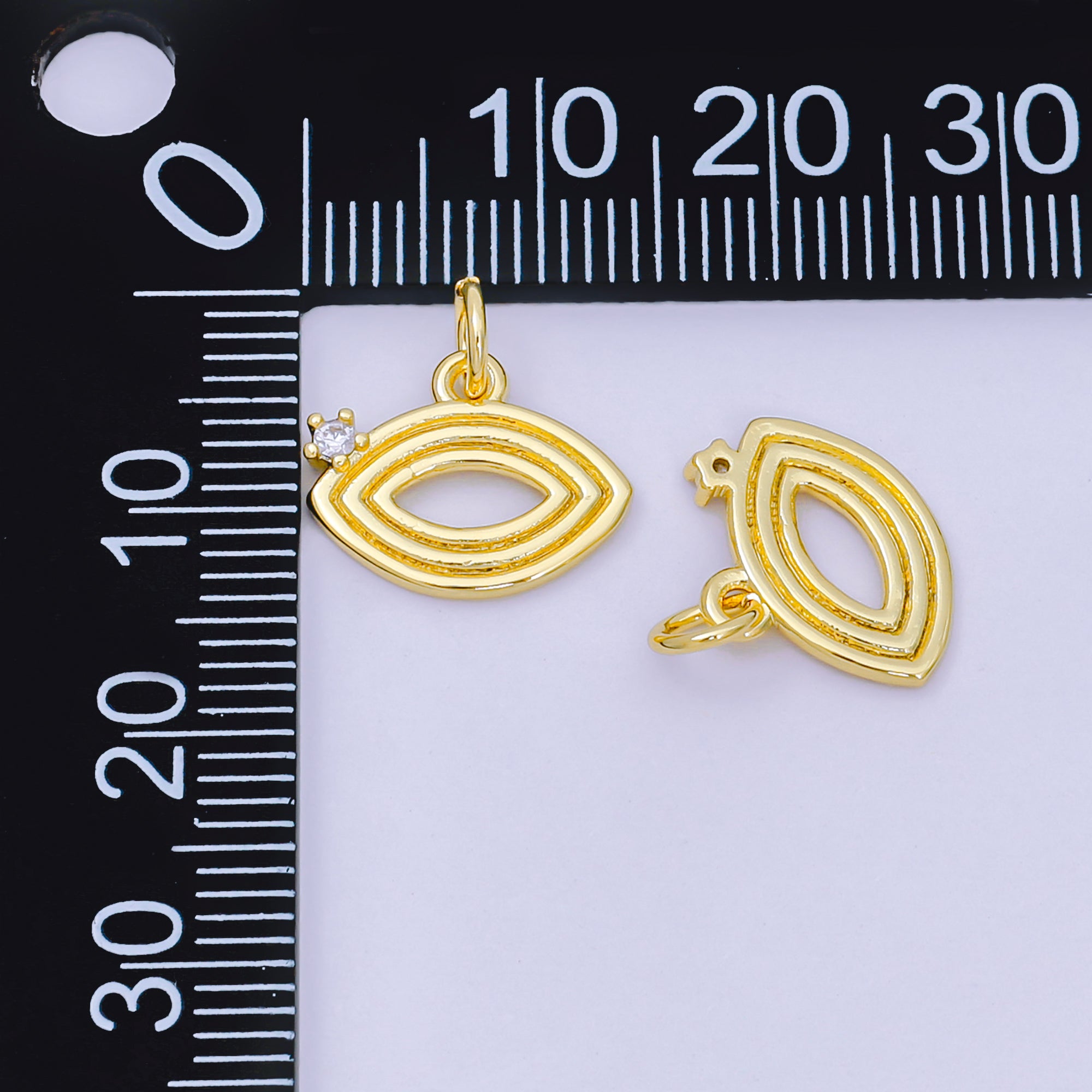 24K Gold Filled 11mm Round CZ Groovy Eye Charm | AH-640