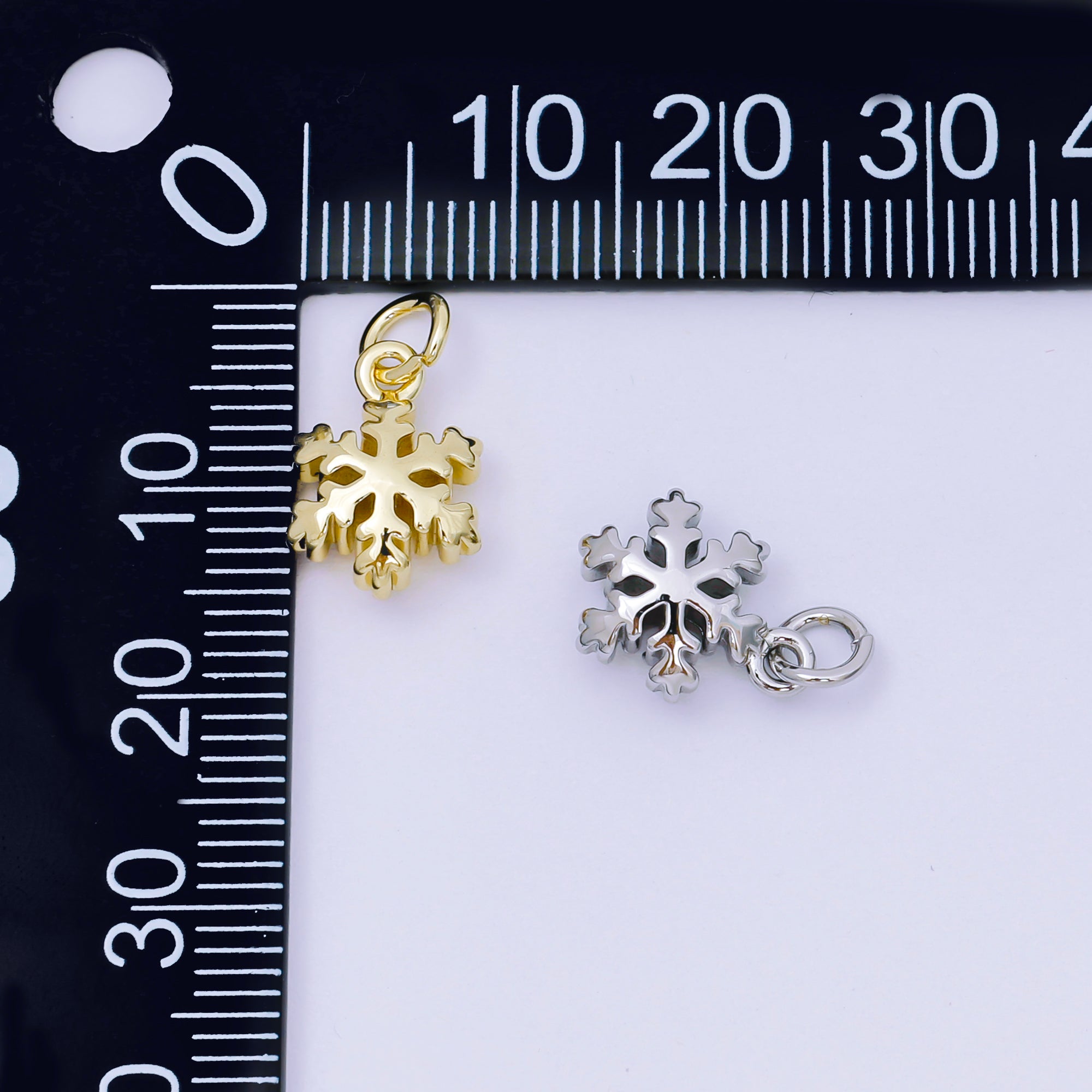24K Gold Filled 13mm Winter Season Snow Flakes Holidays Charm | AH607