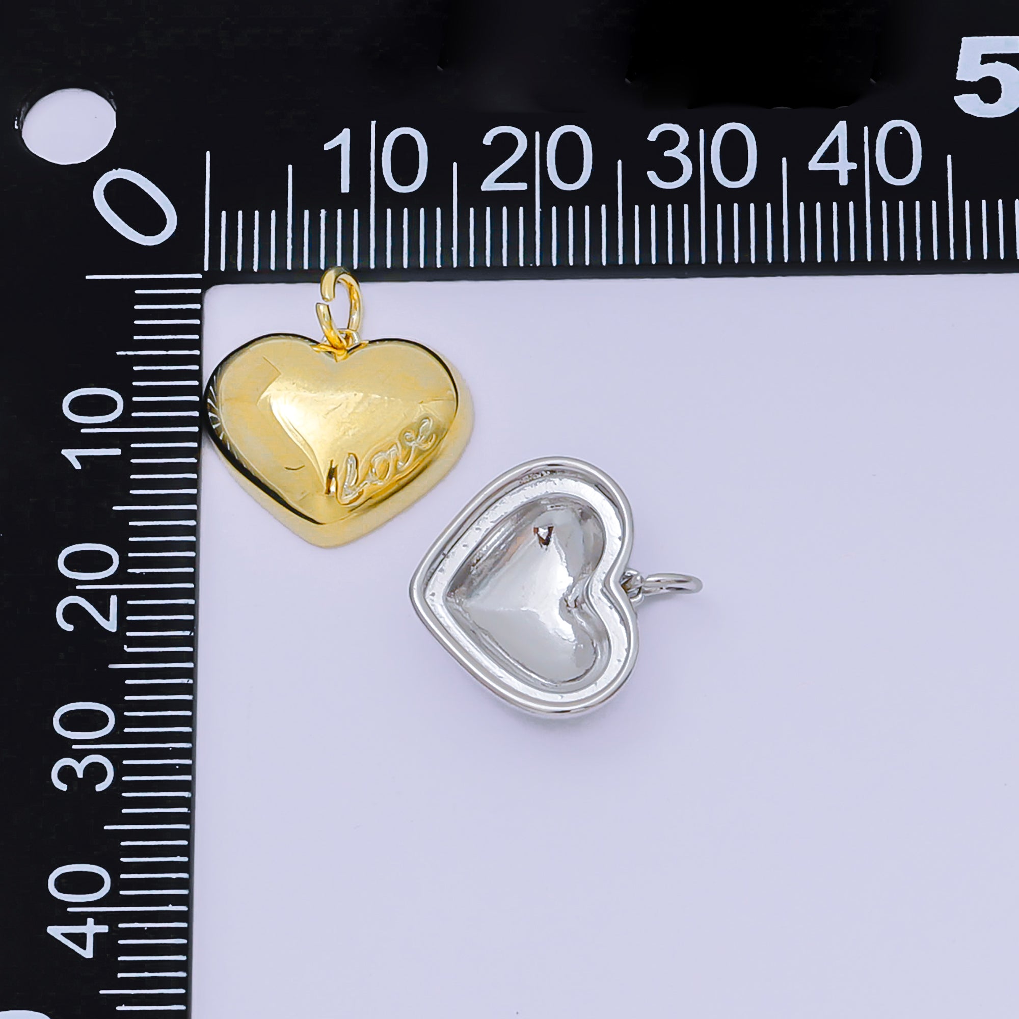 Silver 14mm Puffy Heart with "Love" Transcript Charm | M-570