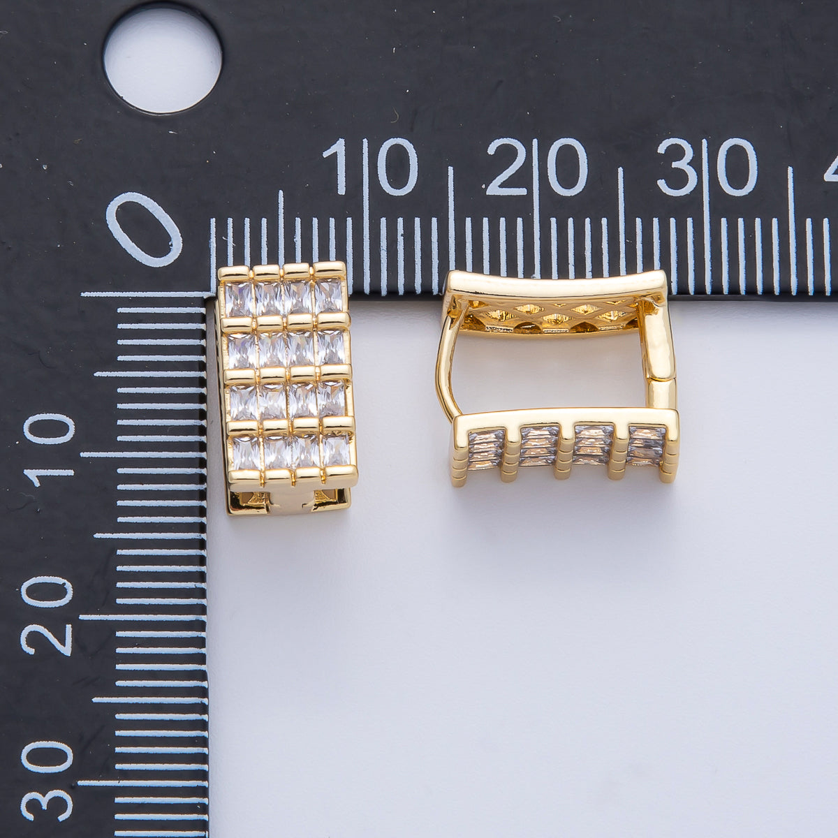 18K Gold Filled 14mm Baguette CZ Wide Rectangular Filigree Cartilage Hoop Earrings | T480