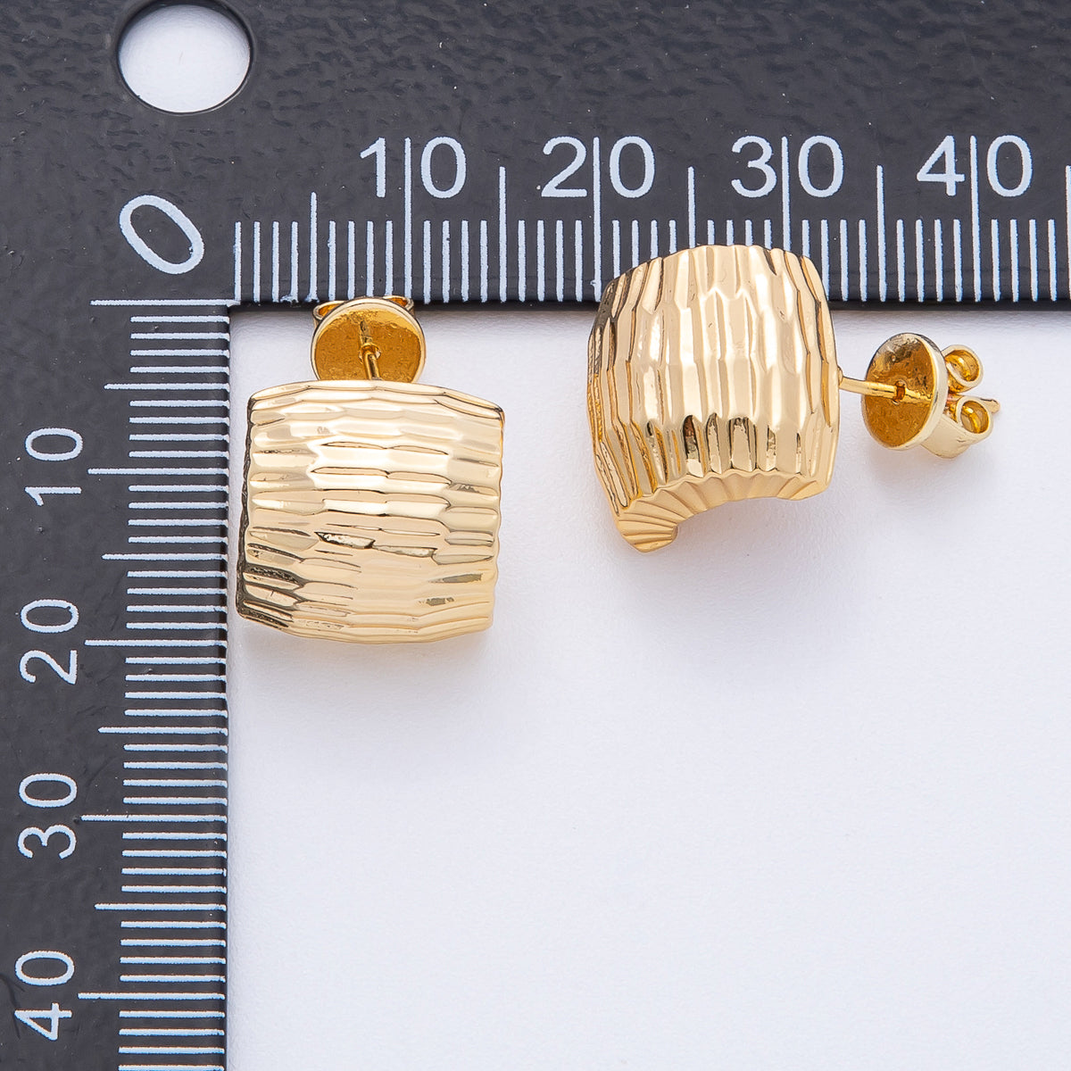 18K Gold Filled 15mm Multifaceted Edged Wide Geometric C-Shaped Hoops Earrings | T012