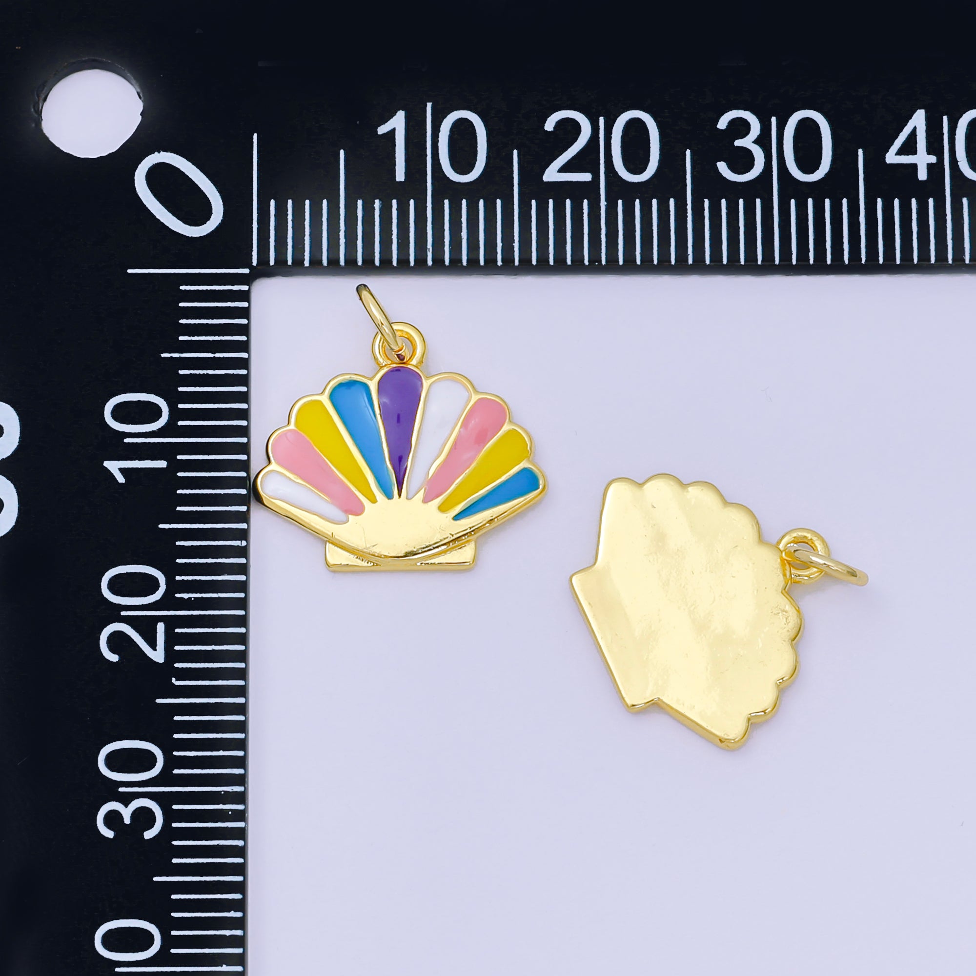 24K Gold Filled 14mm Colorful Enamel Art Rainbow Clam Shell Sea Animal Charm | AH-606