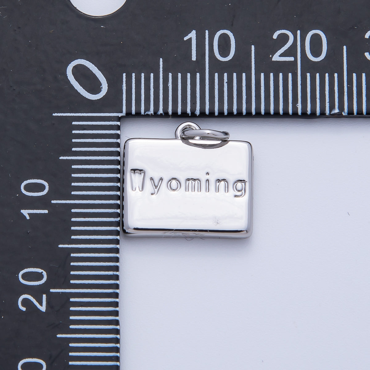 18K Gold Filled United States of America State Map Charm in Gold & Silver | AK064 - AK113