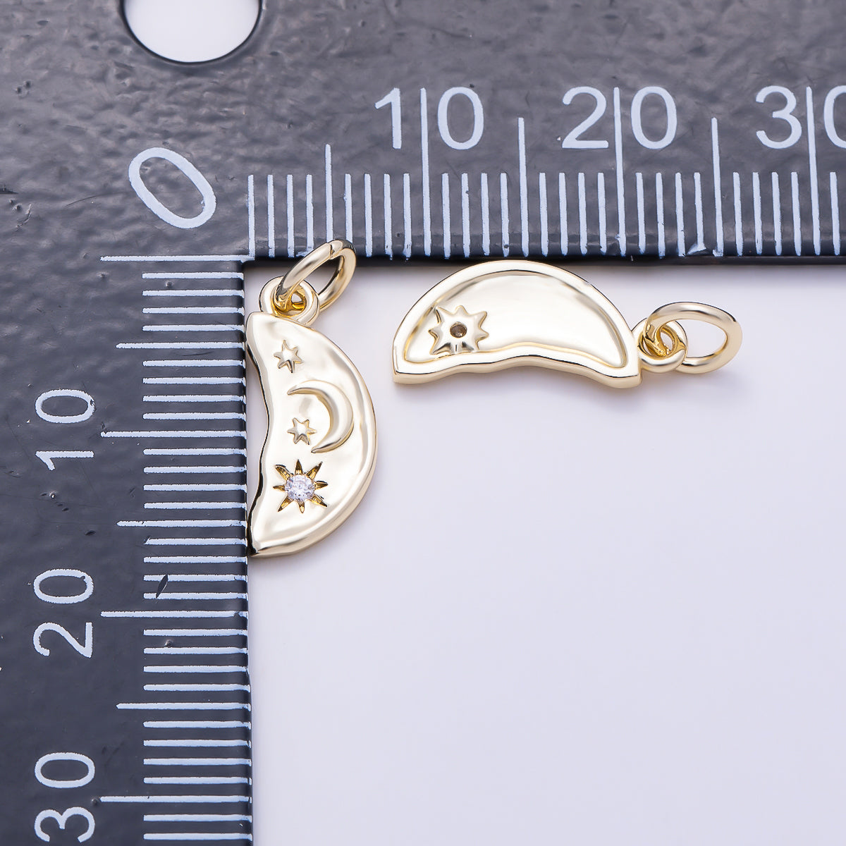 16K Gold Filled 15mm Clear CZ Celestial Star Leaf Geometric Charm | Charms-01604