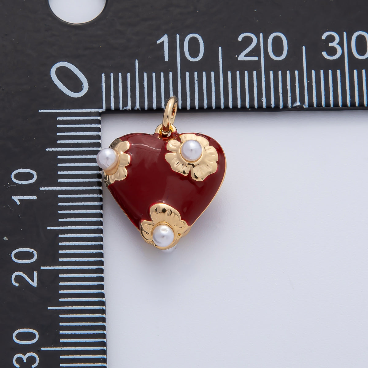18K Gold Filled 15mm White, Red Shell Pearl Flower Chubby Heart Multidimensional 3D Charm | AF1429