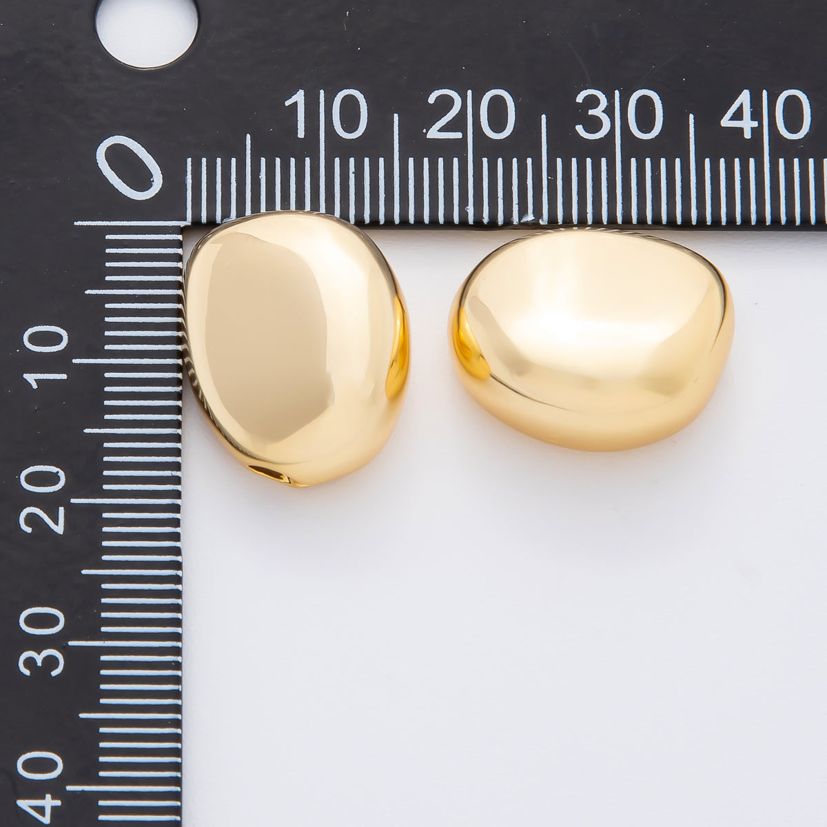 18K Gold Filled 15.5mm Oval Molten Minimalist Bead | AF1047
