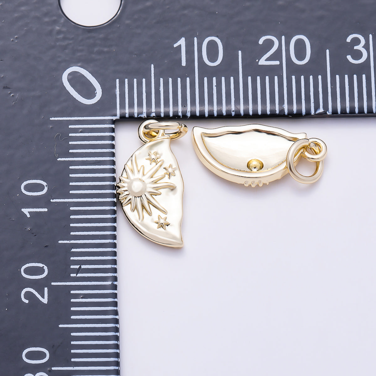 16K Gold Filled 15mm Celestial Star Leaf Geometric Charm | Charms-01605