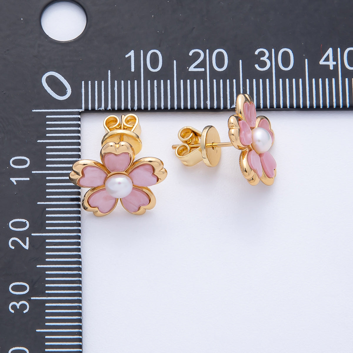 18K Gold Filled 16mm Shell Pearl Pink Flower Stud Earrings | AE828