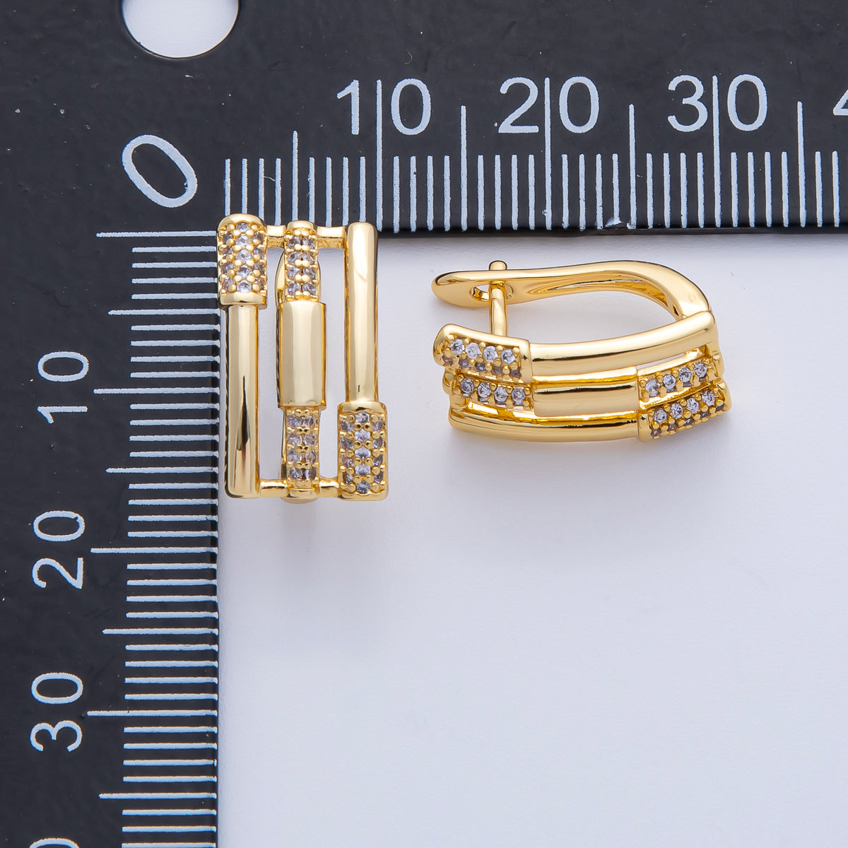 18K Gold Filled 16.5mm Micro Paved CZ Triple Band Oblong English Lock Hoop Earrings | AE827