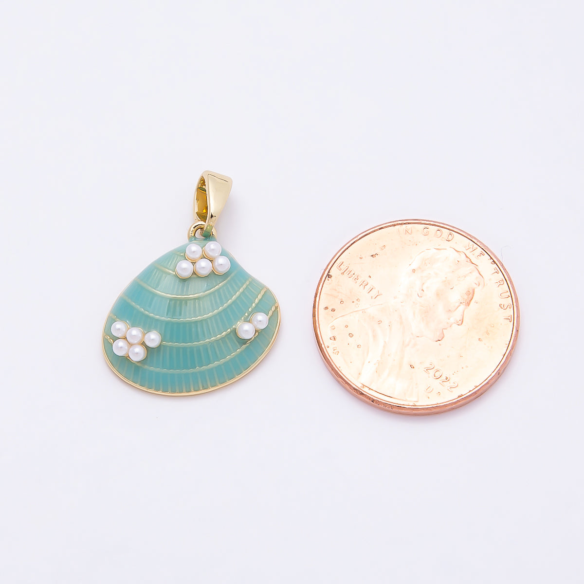 16K Gold Filled 16mm Shell Pearl Blue Enamel Clam Sea Shell Pendant | Charms-00949
