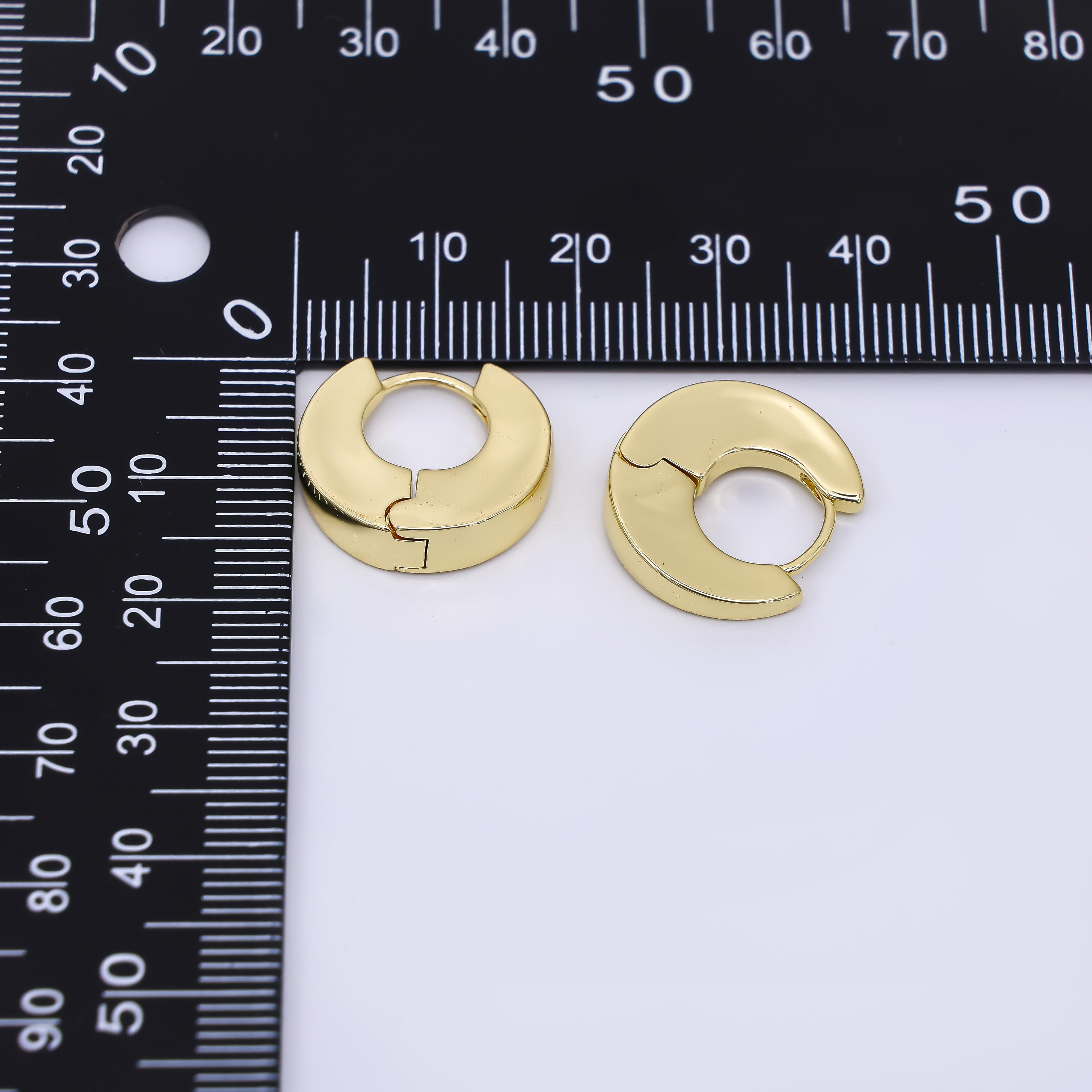 24K Gold Filled Dome Lever Back Huggie Earrings | AJ-064