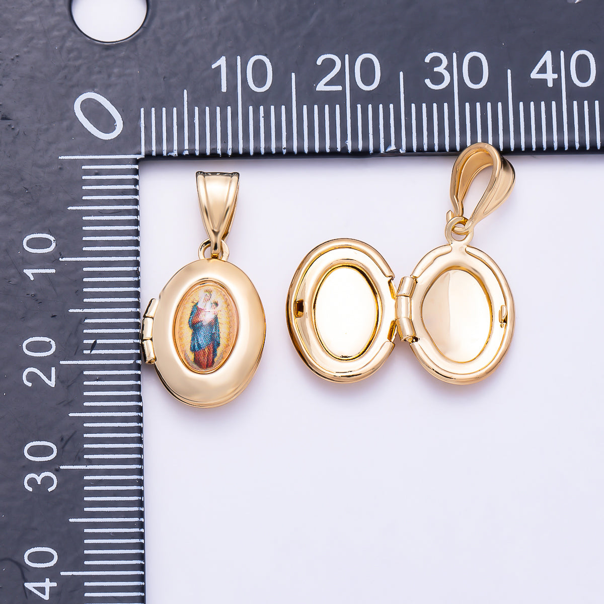 16K Gold Filled 16mm Oval Virgin Mary Hinged Locket Religious Pendant | Charms-02004 - Charms-02005