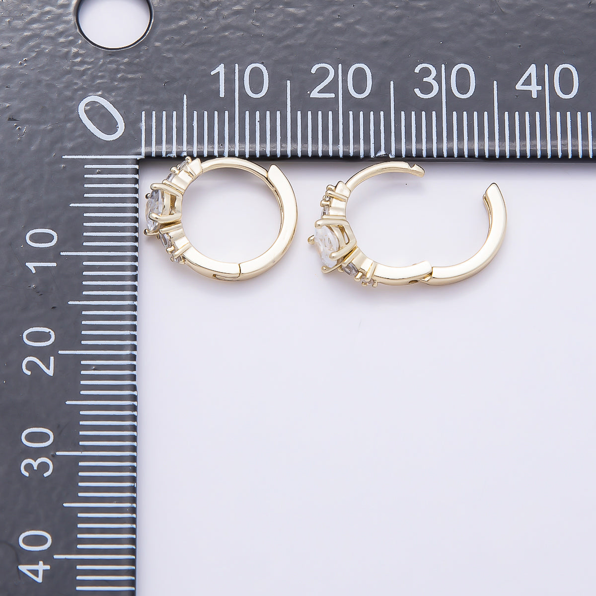 16K Gold Filled 17mm Clear Round Oval CZ Solitaire Cartilage Huggie Earrings | Earrings-00452