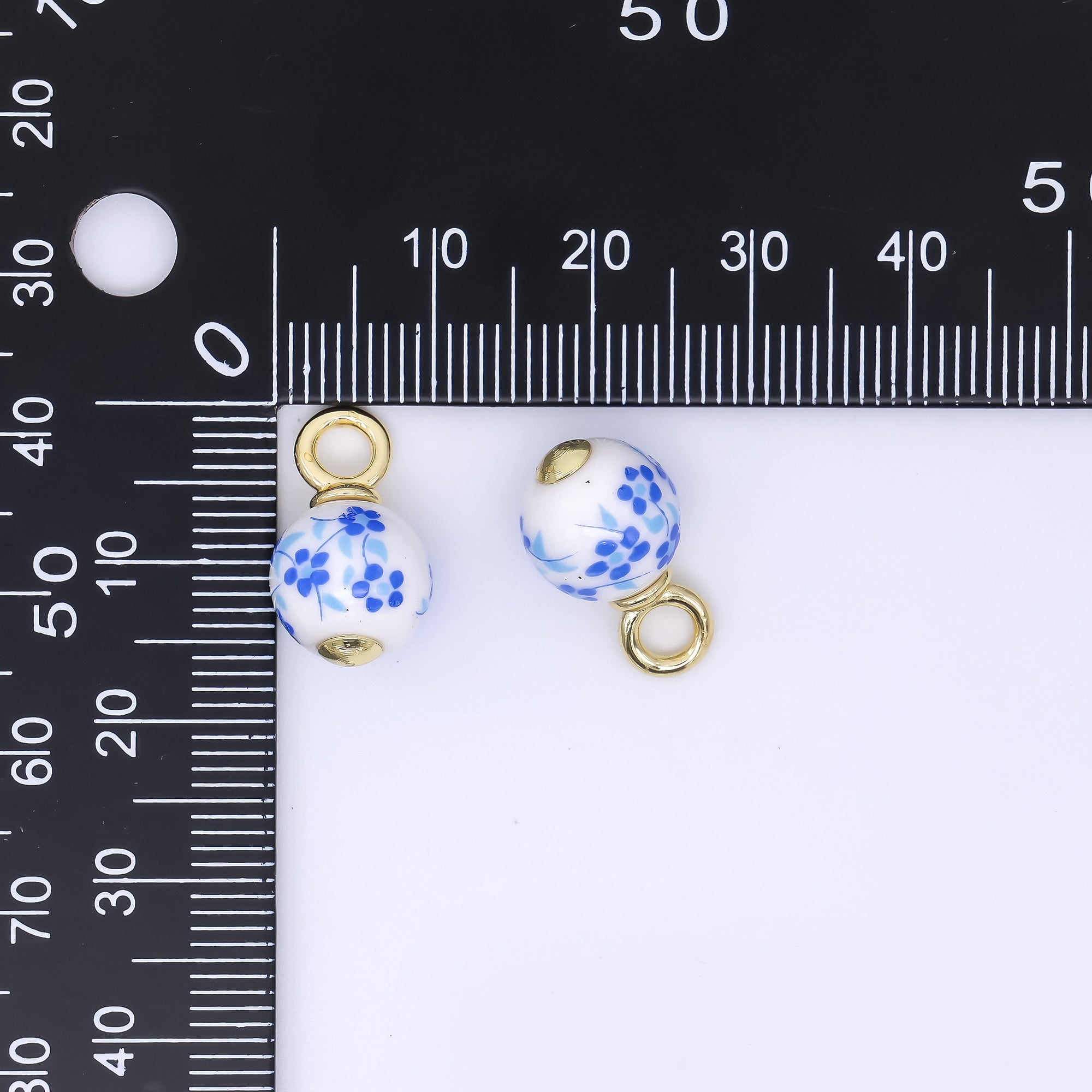 24K Gold Filled Blue-White Daisy Flower Ceramic Porcelain Round Drop Charm | AJ400