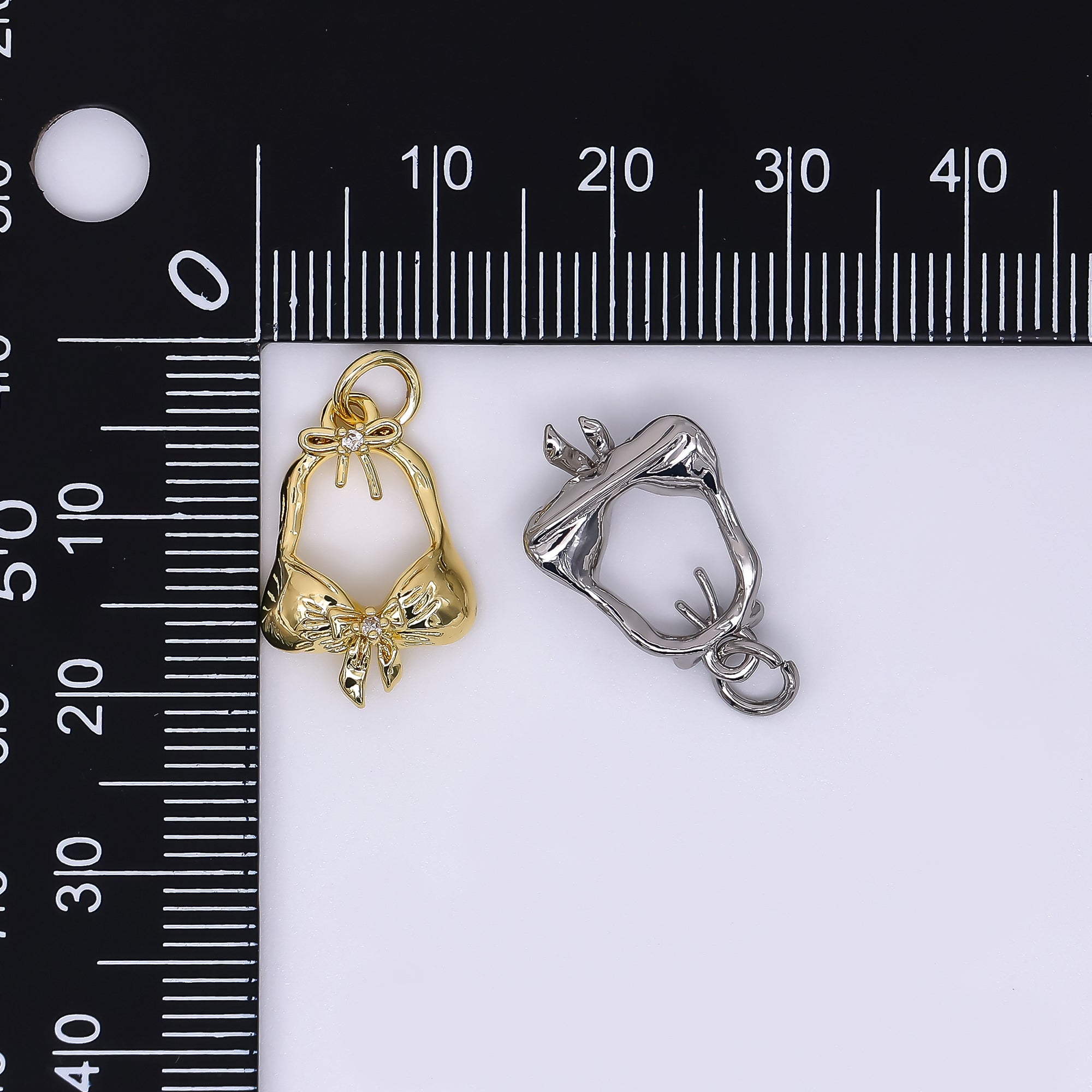 24K Gold Filled 18mm Beach Bra Bikini in Ribbon Fashion Charm in Gold & Silver | AH-550