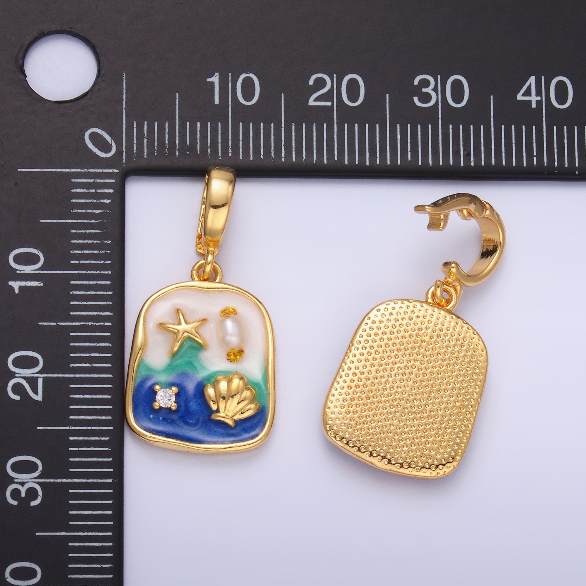 24K Gold Filled Blue Ocean Clam Under The Sea Charm with Snap Bail Pendant | AA-1466