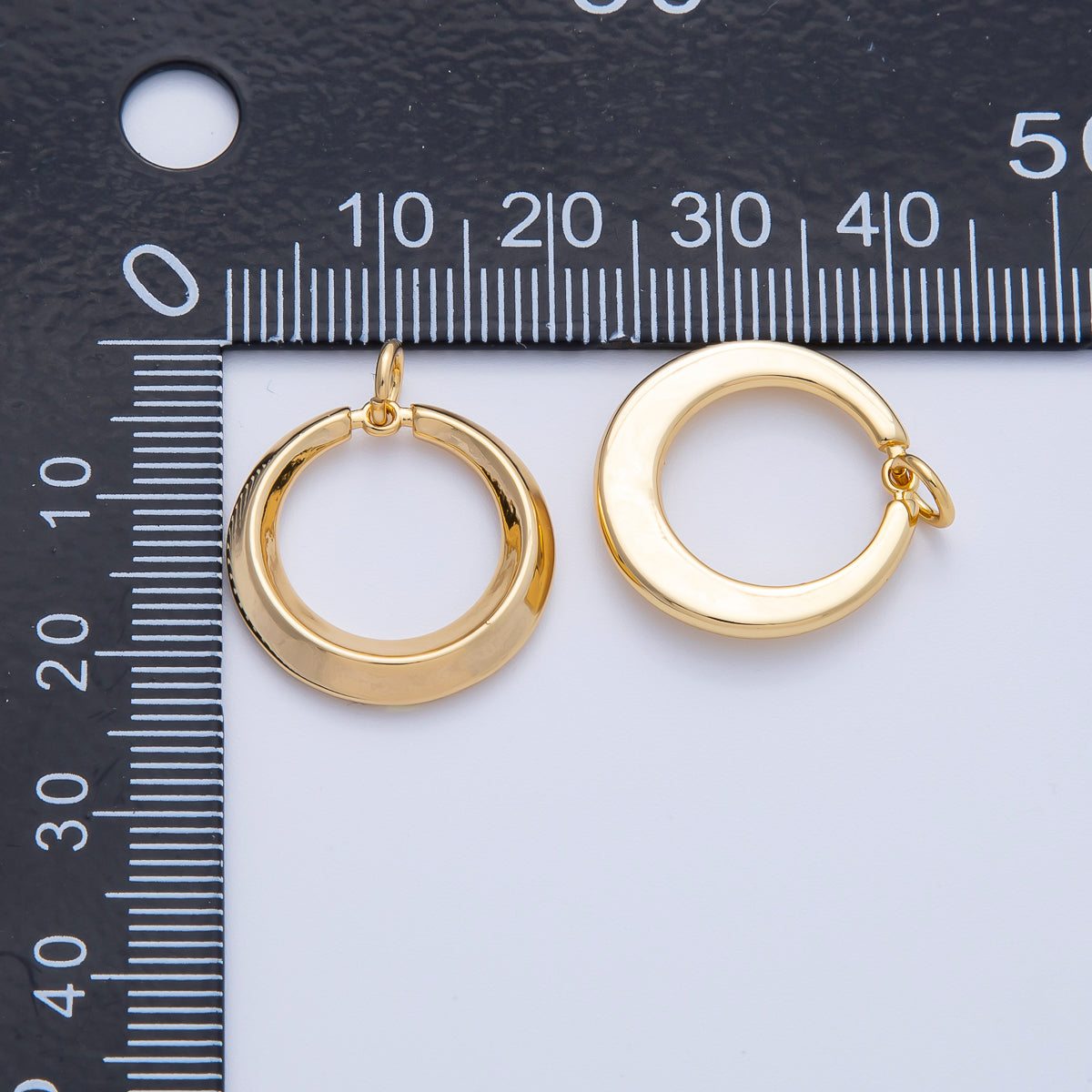 18K Gold Filled 19mm Open Edged Circle Round Geometric Charm | AK120