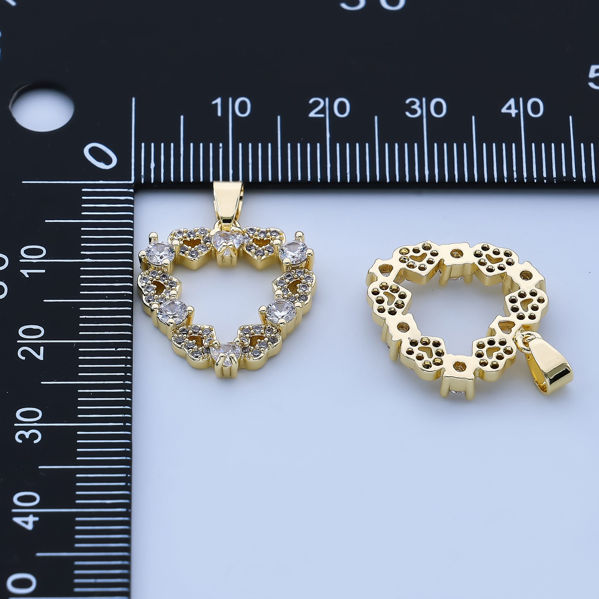 24K Gold Filled 19.5mm Micro Paved Round CZ Heart-Shaped Pendant | AA-1604