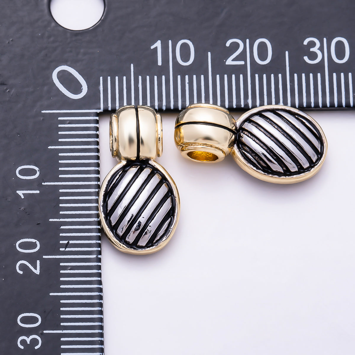 16K Gold Filled 20mm Two-Tone Oval Diagonal Striped Black Enamel Pendant | Charms-01924