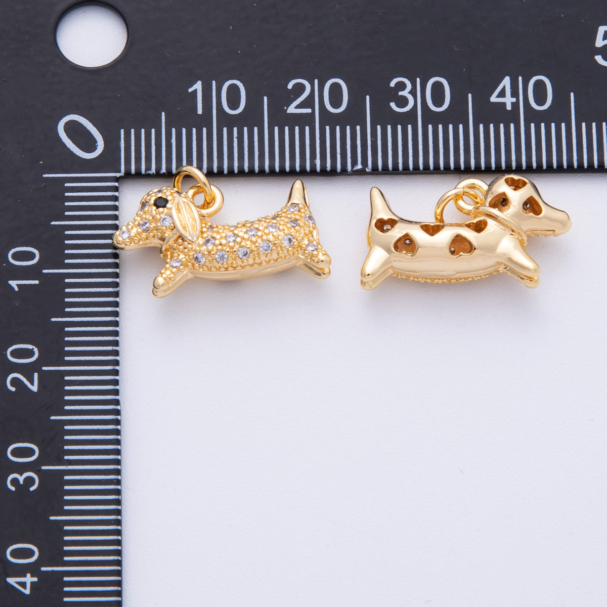 18K Gold Filled 19.5mm Micro Paved Dachshund Wiener Dog Pet Animal 3D Multidimensional Charms | Charms-00108