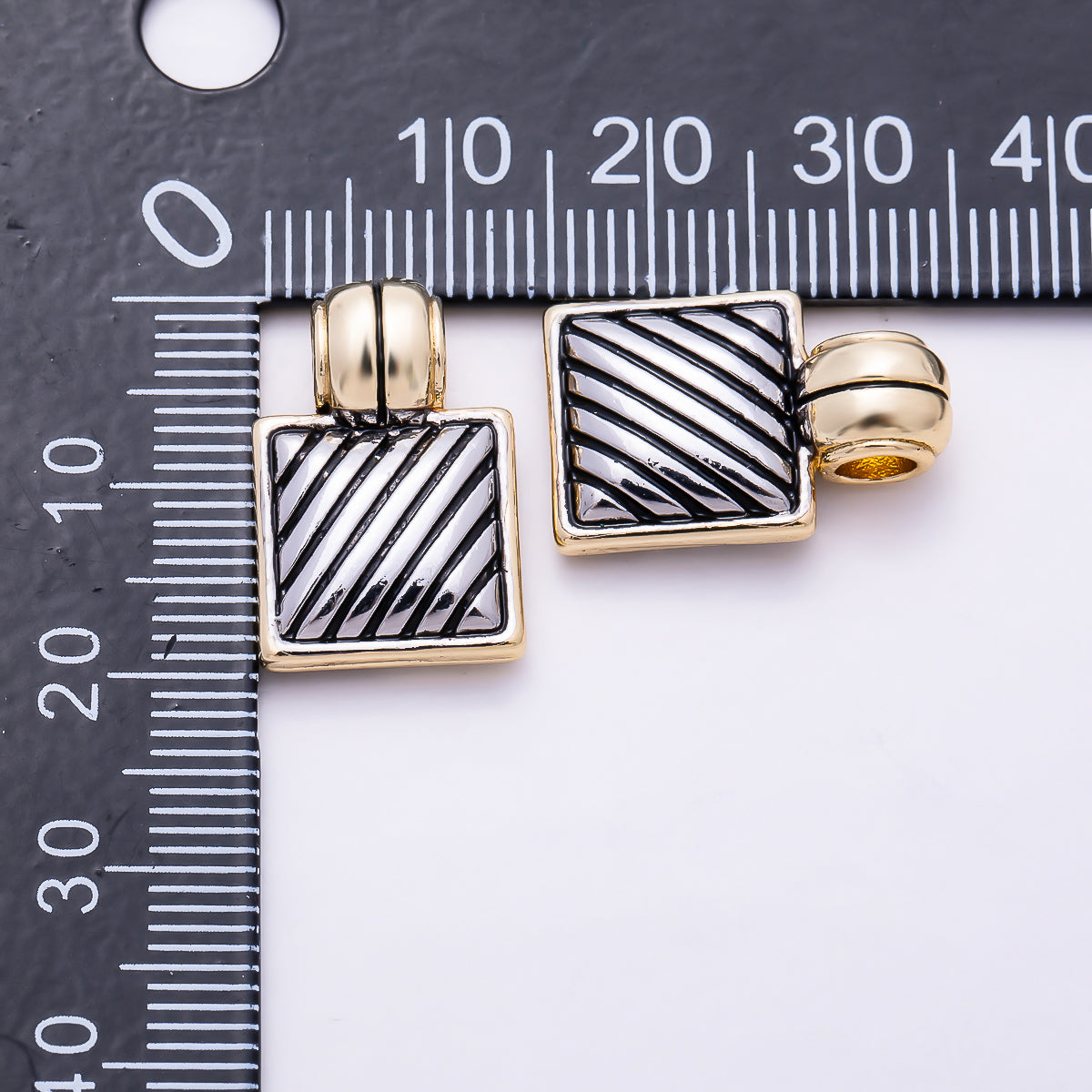 16K Gold Filled 20mm Two-Tone Geometric Square Diagonal Striped Black Enamel Pendant | Charms-01925