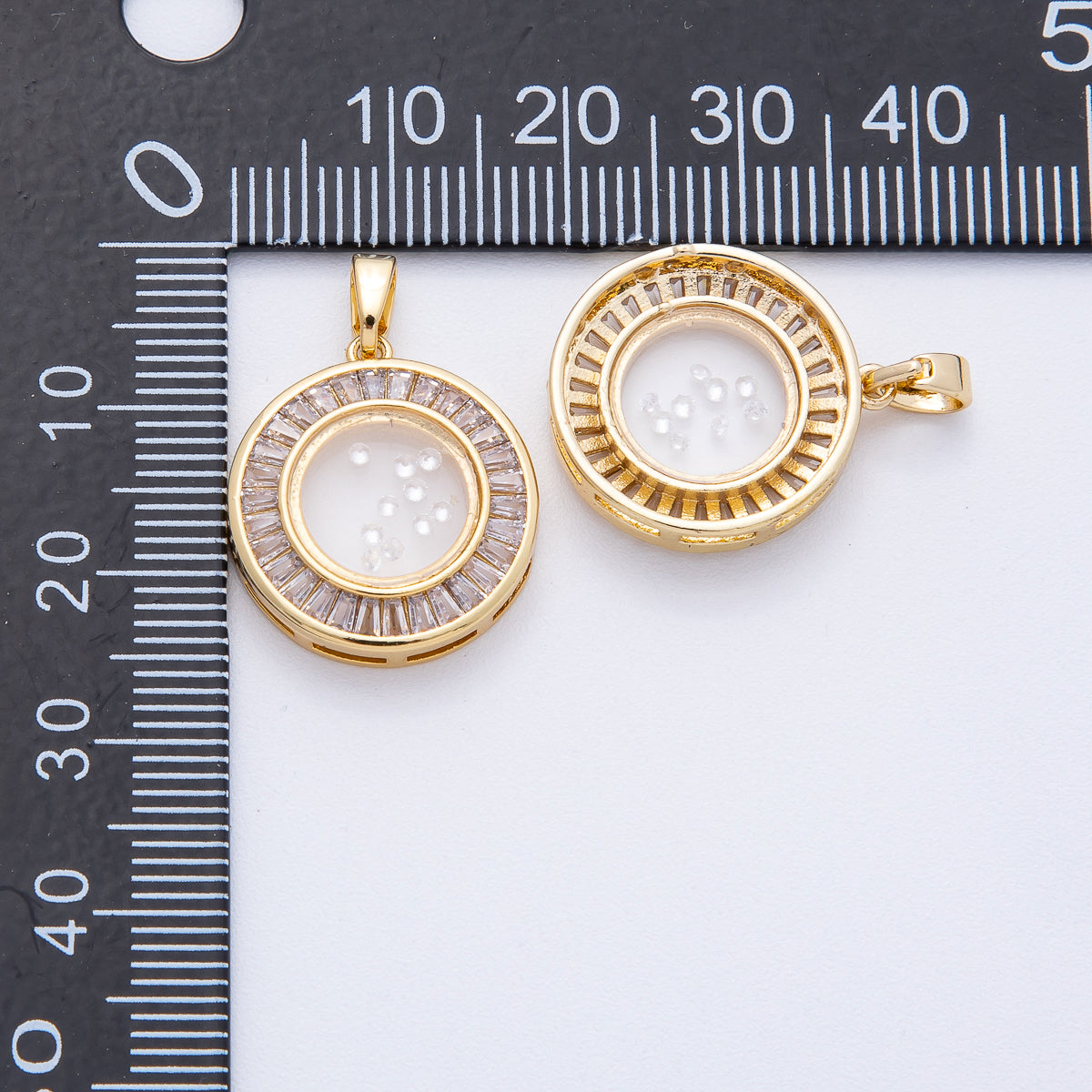 18K Gold Filled 20mm Clear CZ Baguette Round Pendant | AF1230