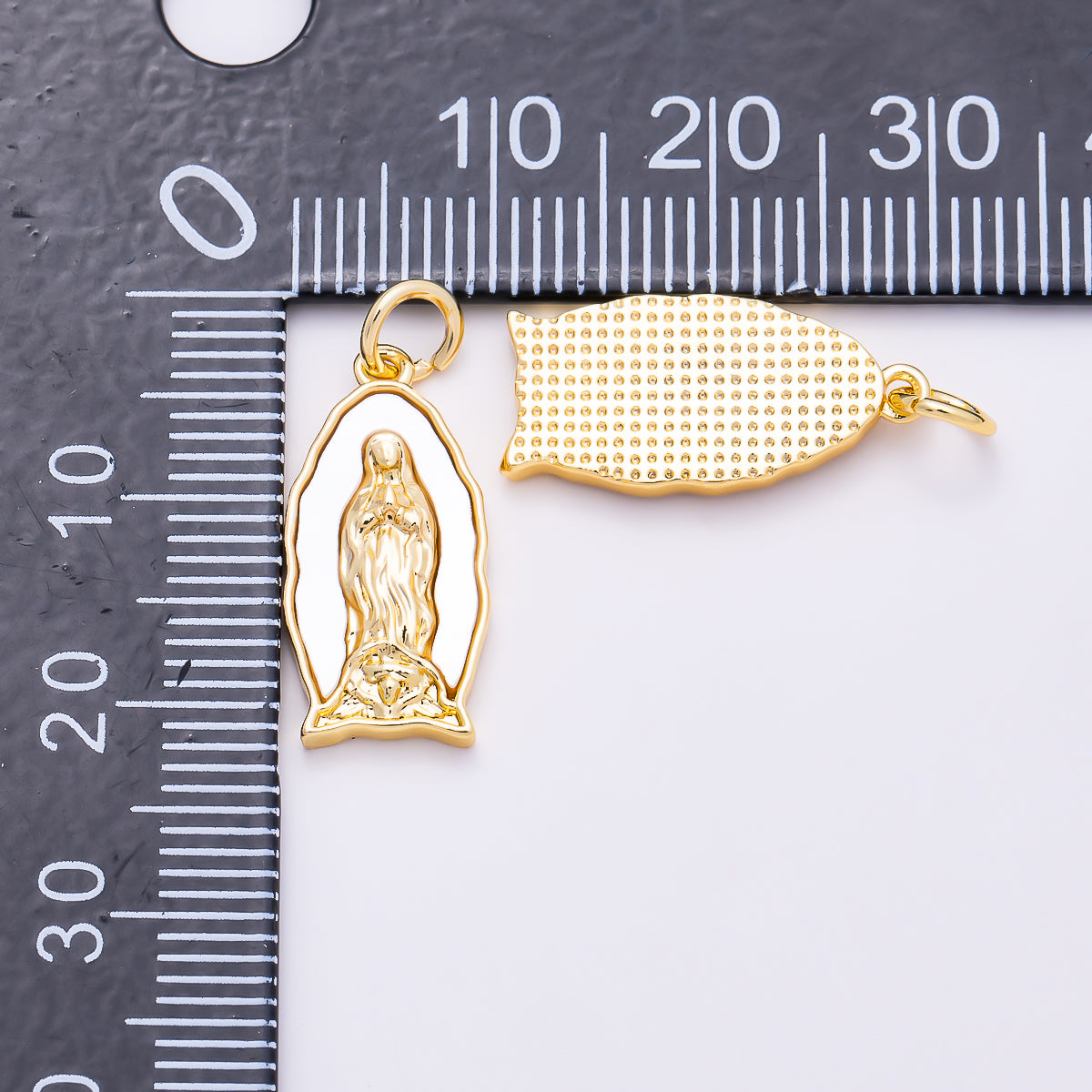 16K Gold Filled 19mm Shell Pearl Virgin Mary Guadalupe Religious Bezel Charm | Charm-02015