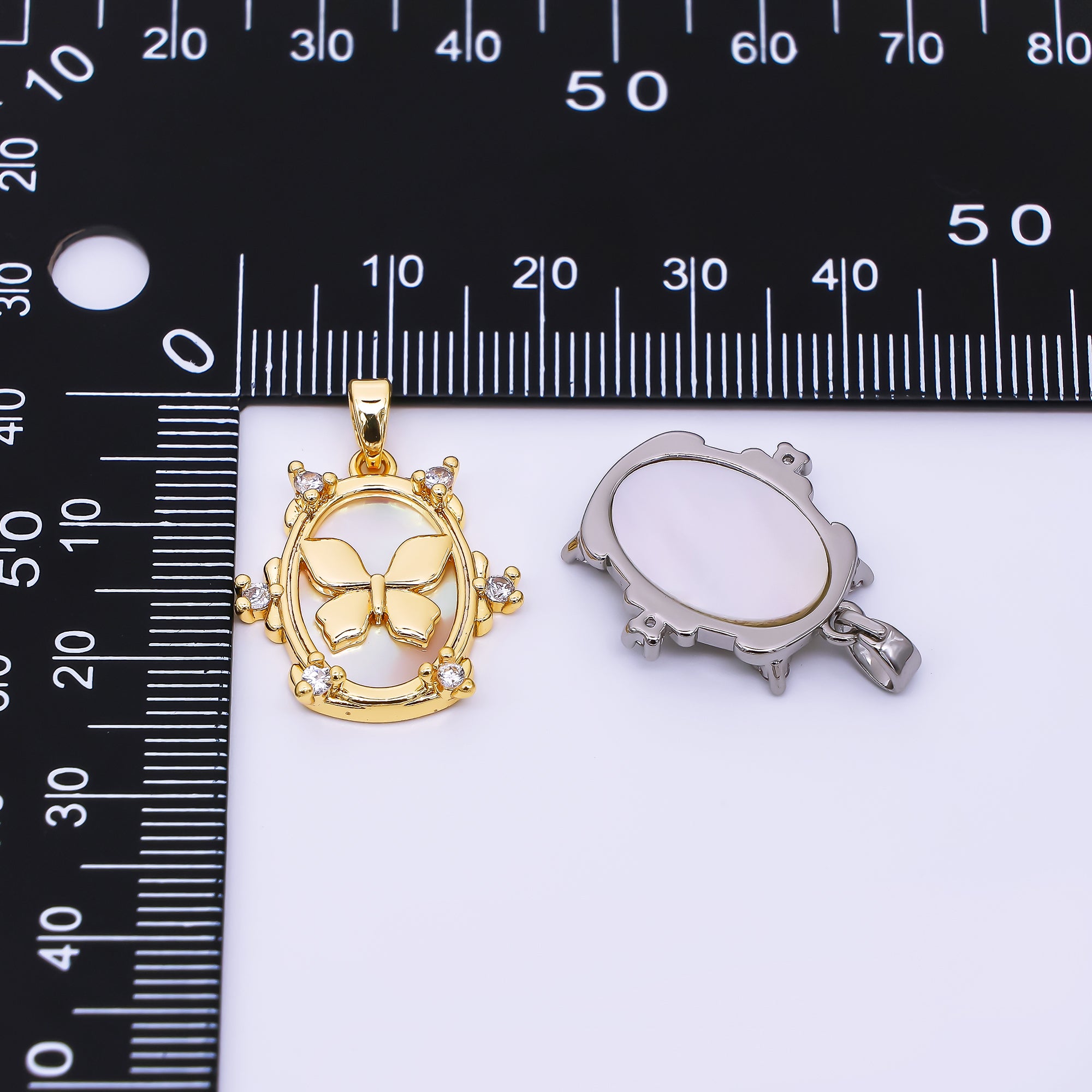 24K Gold Filled 20mm Mother of Pearl Framed Butterfly Animal Pendant in Gold & Silver | AA-1572