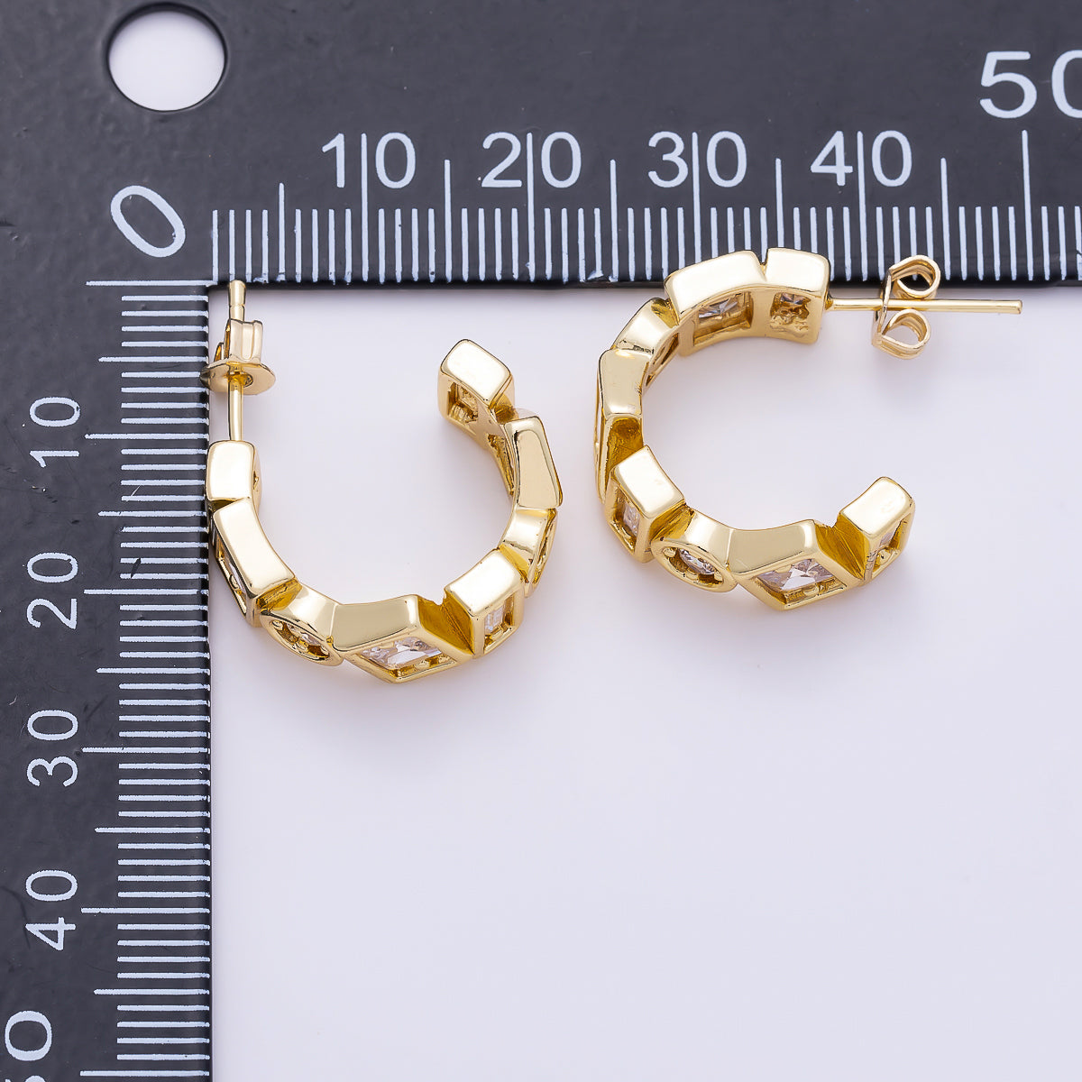 16K Gold Filled 20mm Clear CZ Multi Cut Geometric Bezel C-Shaped Hoop| Earrings-00711