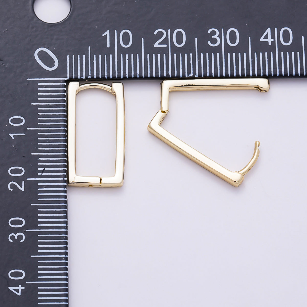 14K Gold Filled 20mm Minimalist Thin Rectangle Hoop | Earrings-00760
