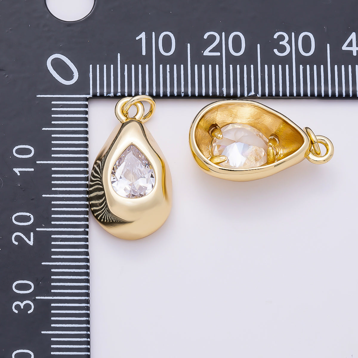 16K Gold Filled 20mm Clear CZ Teardrop Geometric Molten Bezel Chubby Charm | Charms-01355