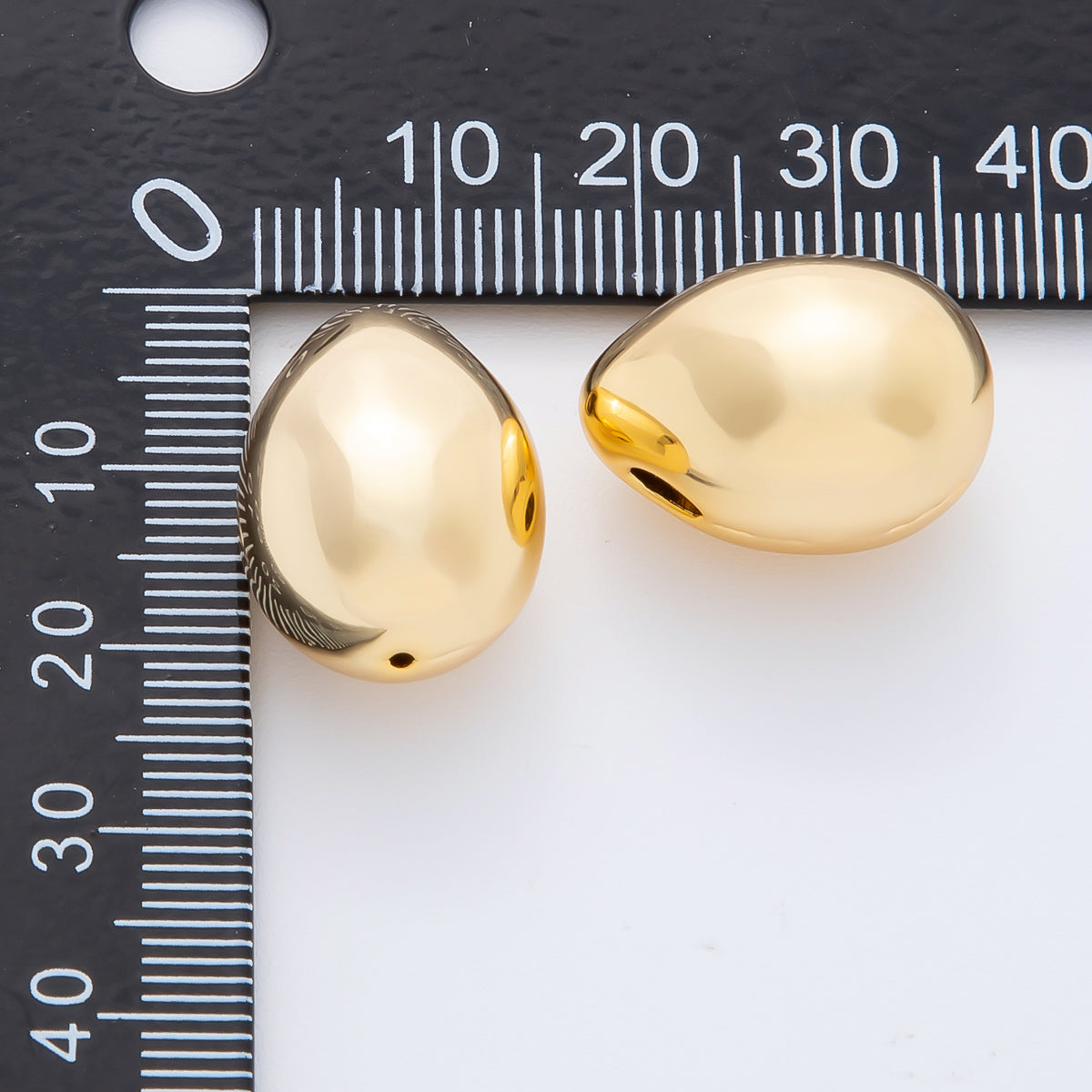 18K Gold Filled 20.6mm Teardrop Molten Minimalist Bead | AF1048