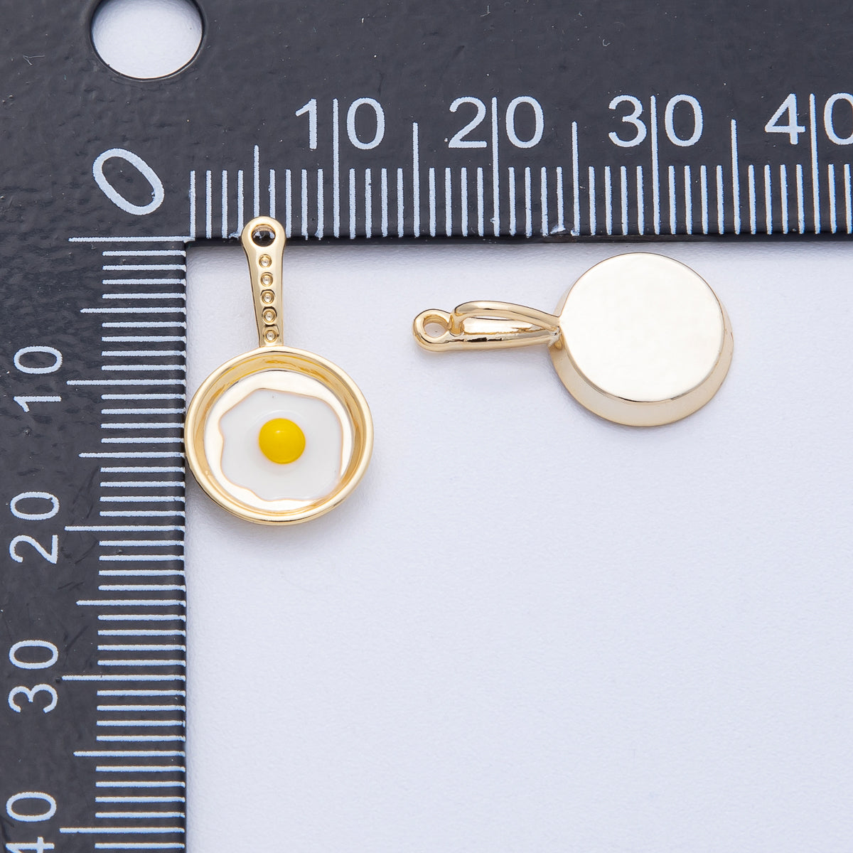 18K Gold Filled 20mm Sunny Side Egg Frying Pan Culinary Food Pendant | AF1218