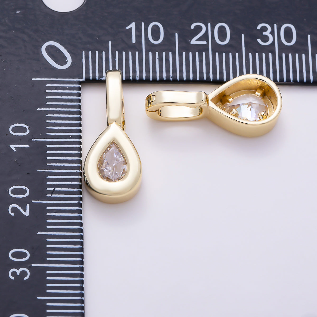 16K Gold Filled 20mm Clear Pear-Cut Clear CZ Bezel Teardrop Pendant | Charms-02096