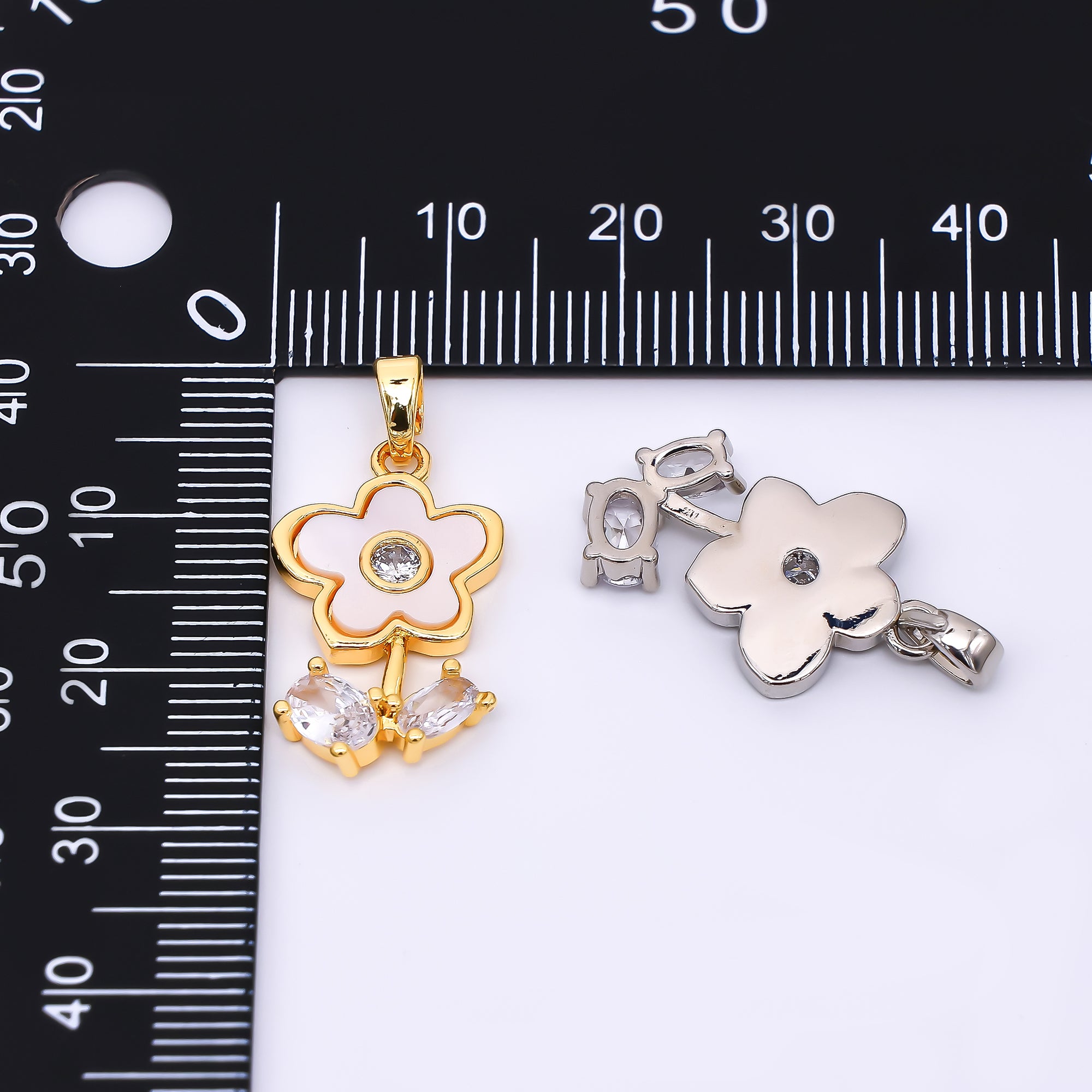 24K Gold Filled 21.5mm Oval Clear CZ Mother of Pearl Timeless Beauty Flower Pendant in Gold & Silver | AA-1571