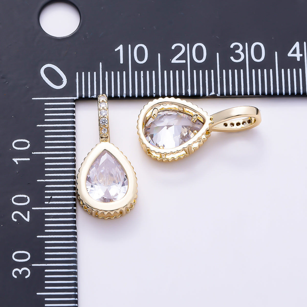 16K Gold Filled 21mm Pear Cut Clear CZ Bezel Pendant | Charms-02098