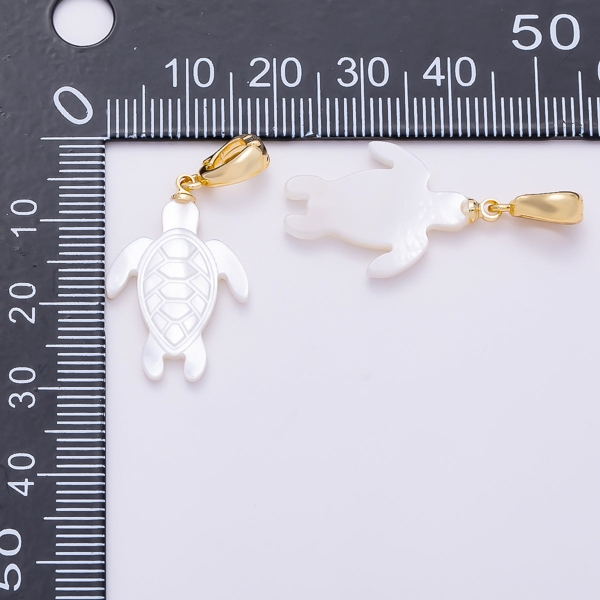18K Gold Filled 24mm White Shell Pearl Tortoise Turtle Snap Latch Pendant | Charms-01321