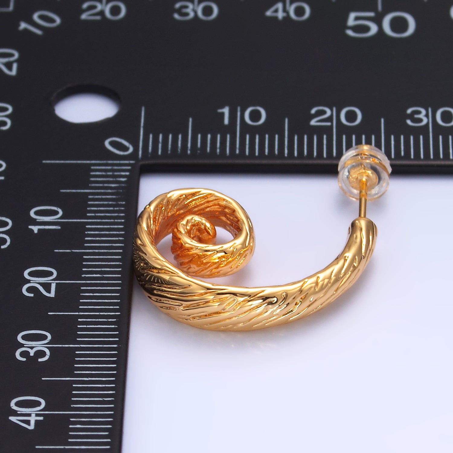 24K Gold Filled 25mm Line-Textured Circular J-Shaped Hoop Earrings | AB1470
