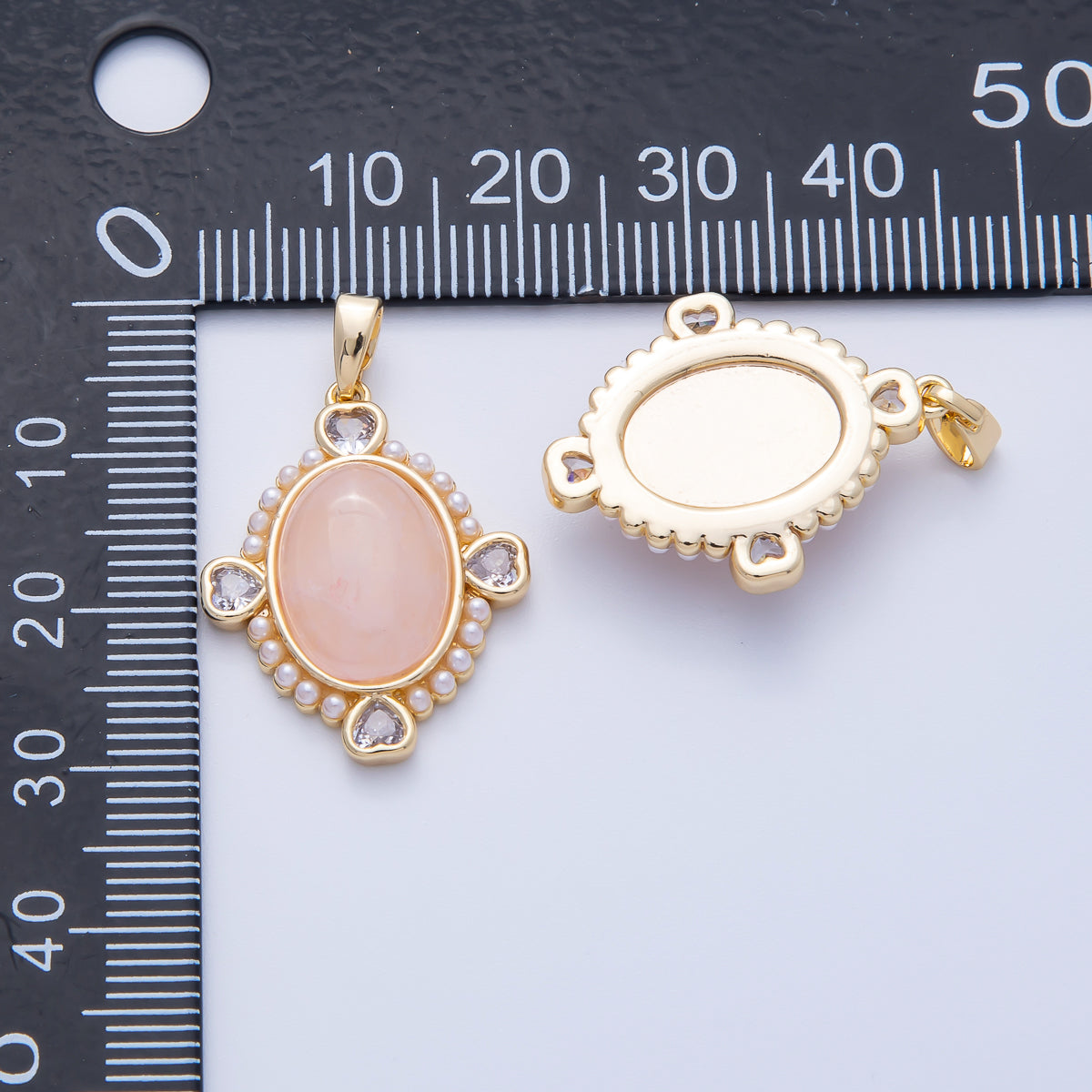 18K Gold Filled 25mm White Shell Pearl Heart CZ Shaped Oval Natural Gemstone Pendant | Charms-00079