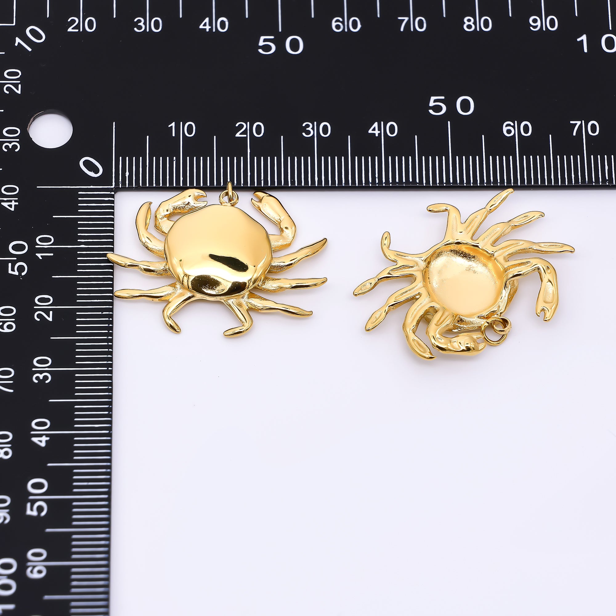 Stainless Steel 25mm Eight-Legged Sea Crab Animal Charm | J-199
