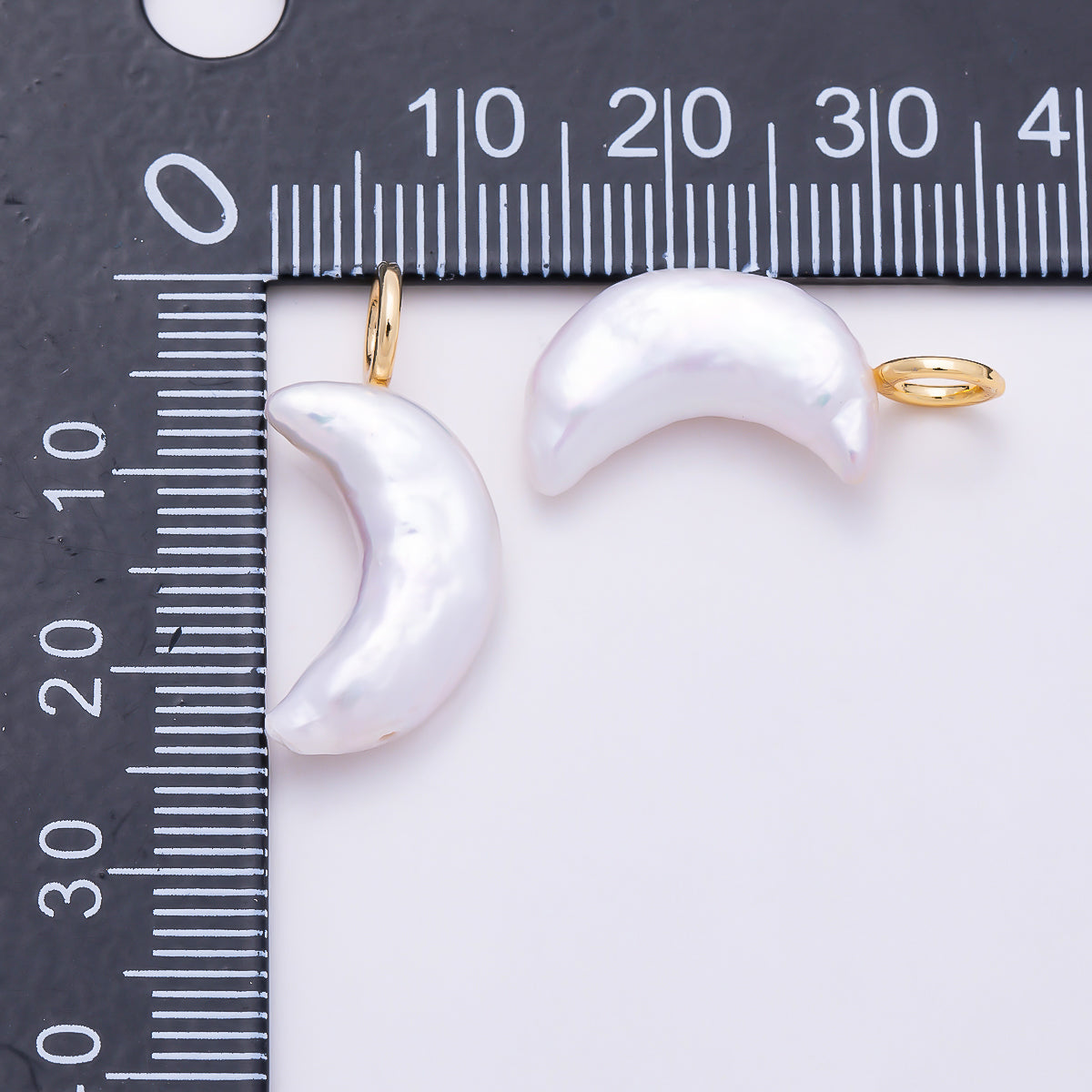 18K Gold Filled 25mm White Shell Pearl Celestial Crescent Moon Pendant | Charms-01569