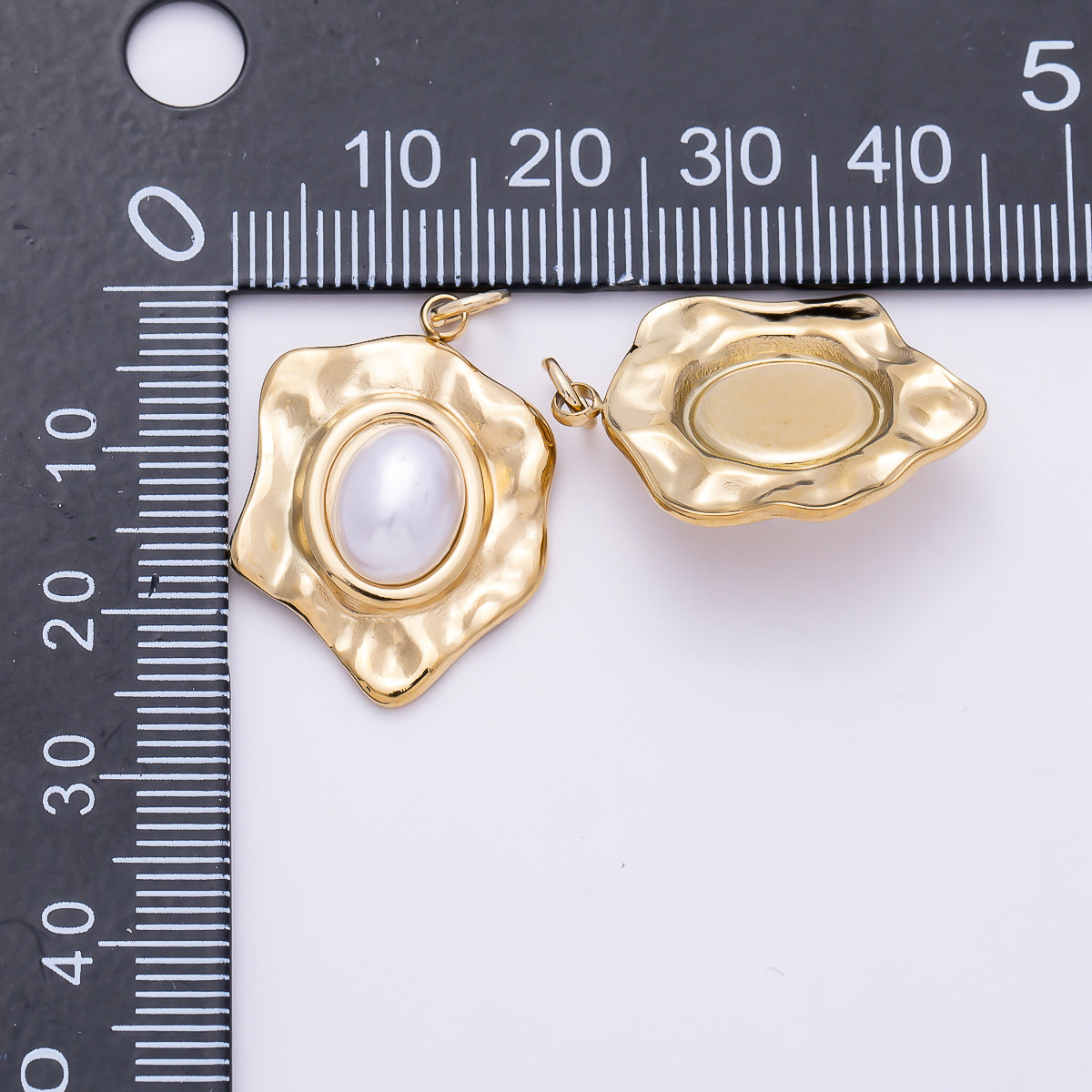 PVD Gold Stainless Steel 25mm Shell Pearl Cabochon Molten Charm | Charms-01440