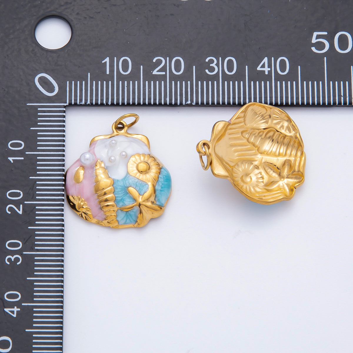 Stainless Steel 25mm Multicolor Star Fish Sea Shell Scallop Clam Charm | AH947