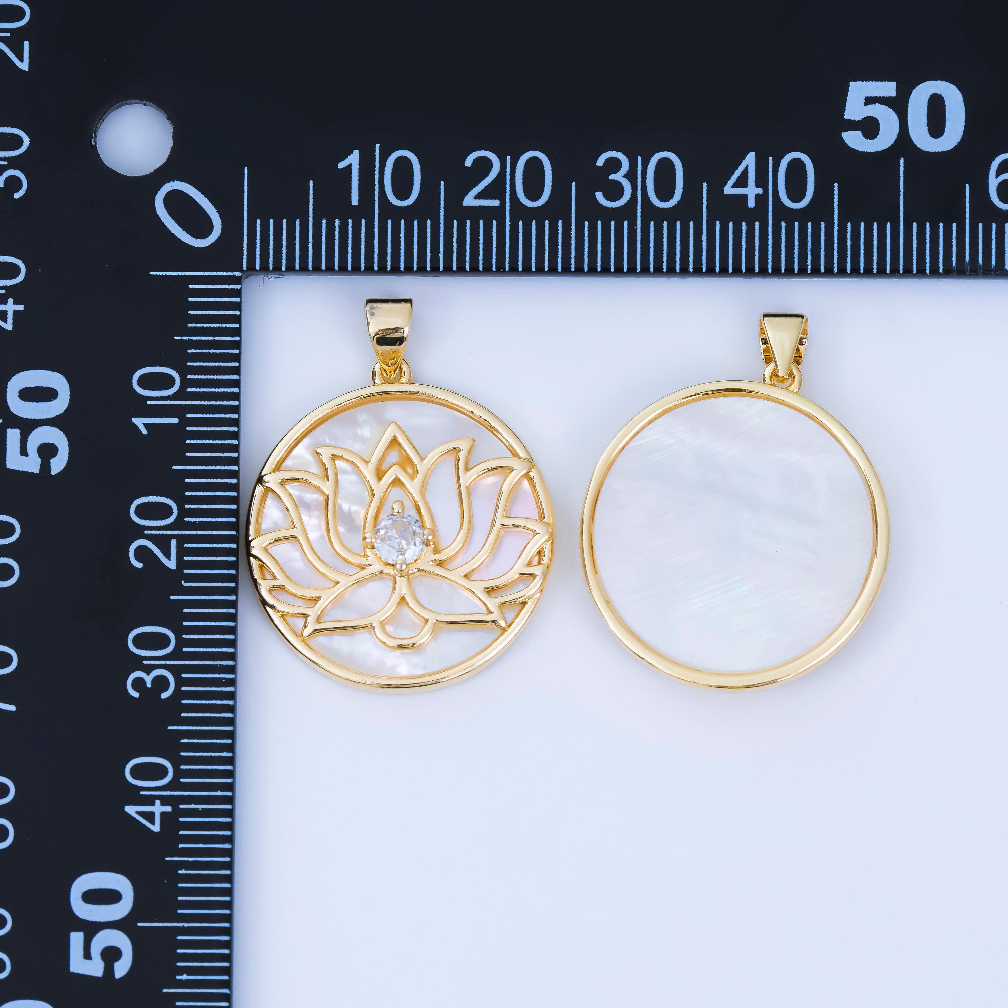 24K Gold Filled 26mm Shell Pearl White Lotus Flower Medallion Pendant | AA-1605