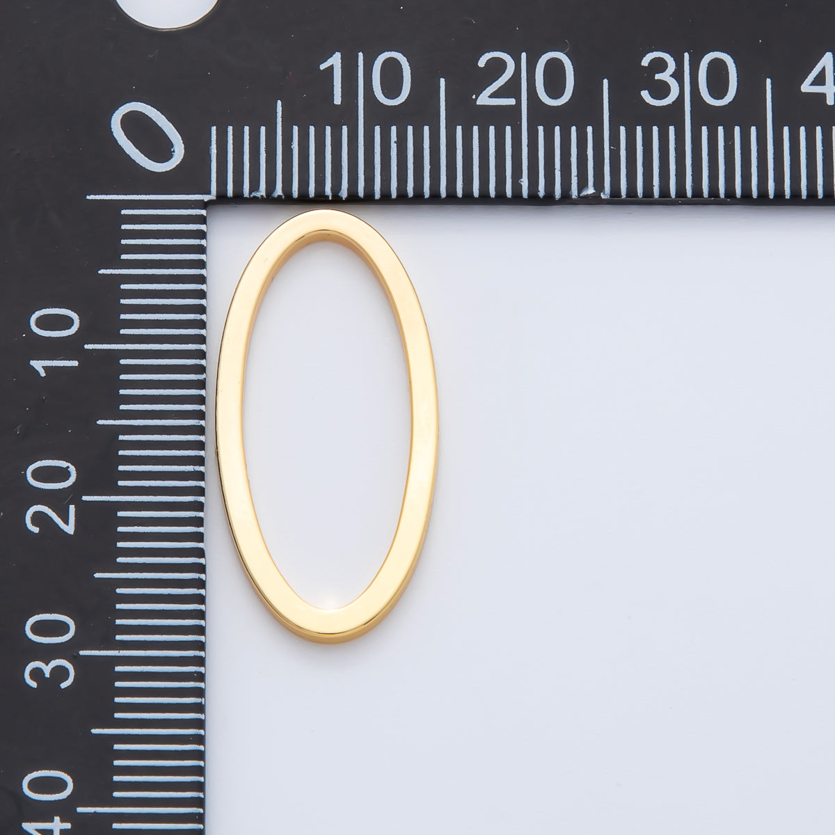 18K Gold Filled 28mm Minimalist Oval Link Finding | Z1604